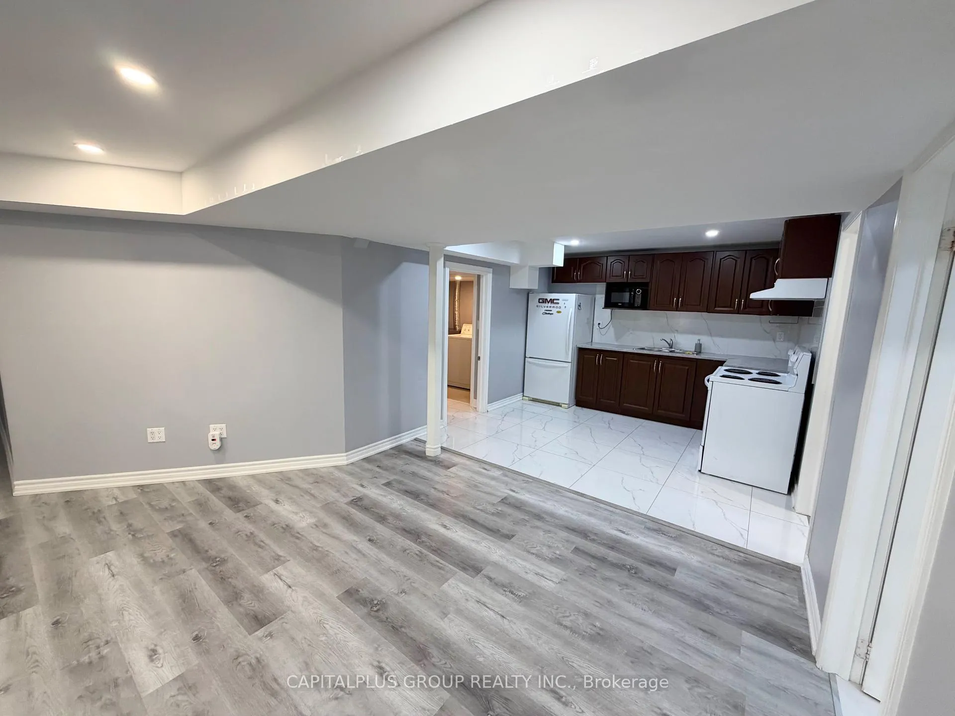 Photo 2 of Unit Basement, 2352 Secreto Drive, Oshawa, Windfields — HOMEH