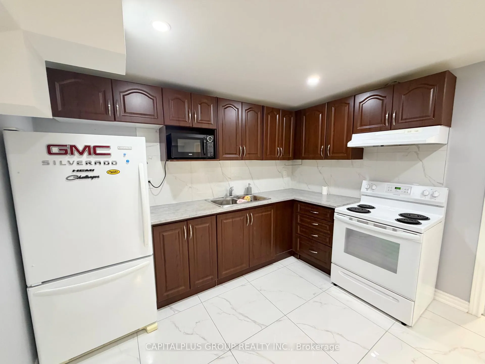 Photo 3 of Unit Basement, 2352 Secreto Drive, Oshawa, Windfields — HOMEH
