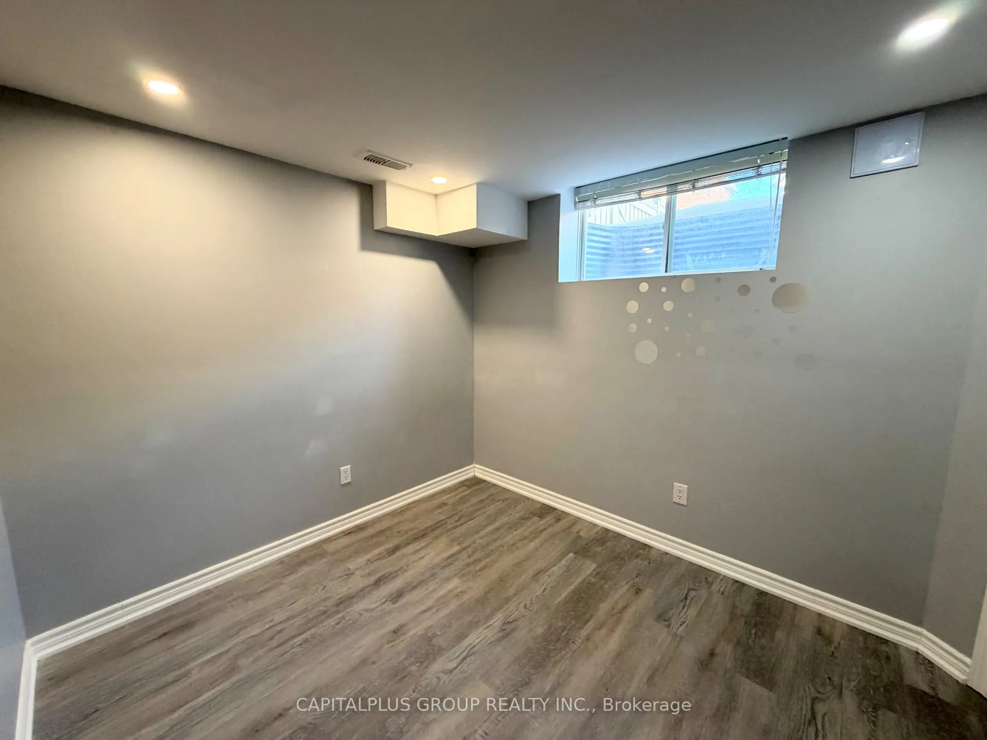 Photo 8 of Unit Basement, 2352 Secreto Drive, Oshawa, Windfields — HOMEH