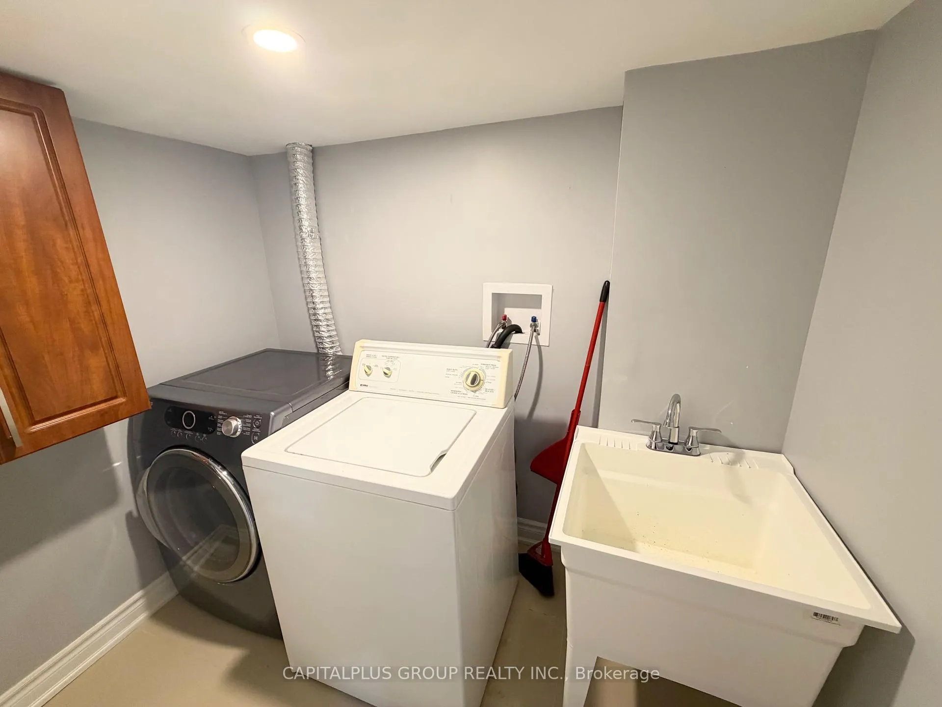 Photo 10 of Unit Basement, 2352 Secreto Drive, Oshawa, Windfields — HOMEH
