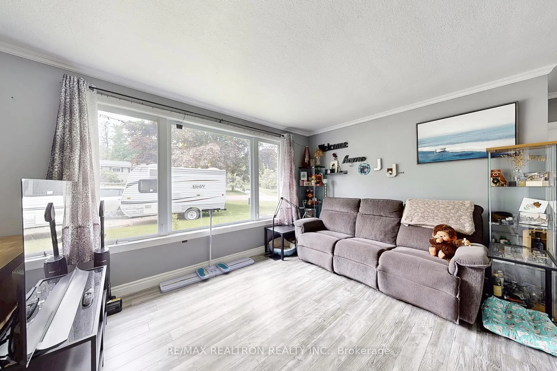 Photo 5 of 29 Quinn Avenue, Orillia — HOMEH