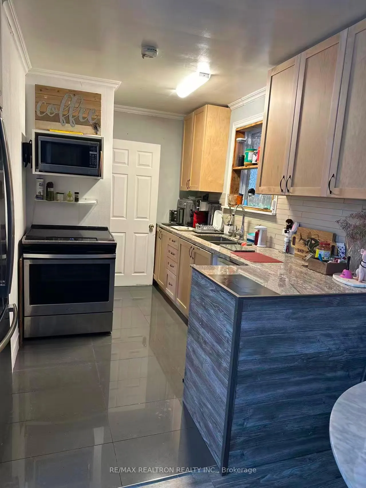 Photo 16 of 29 Quinn Avenue, Orillia — HOMEH