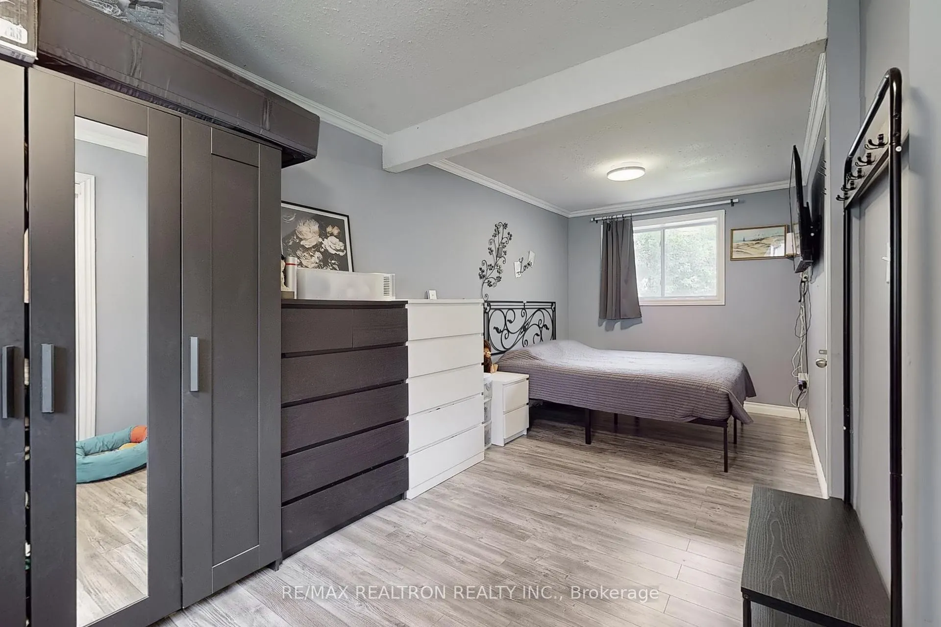Photo 18 of 29 Quinn Avenue, Orillia — HOMEH