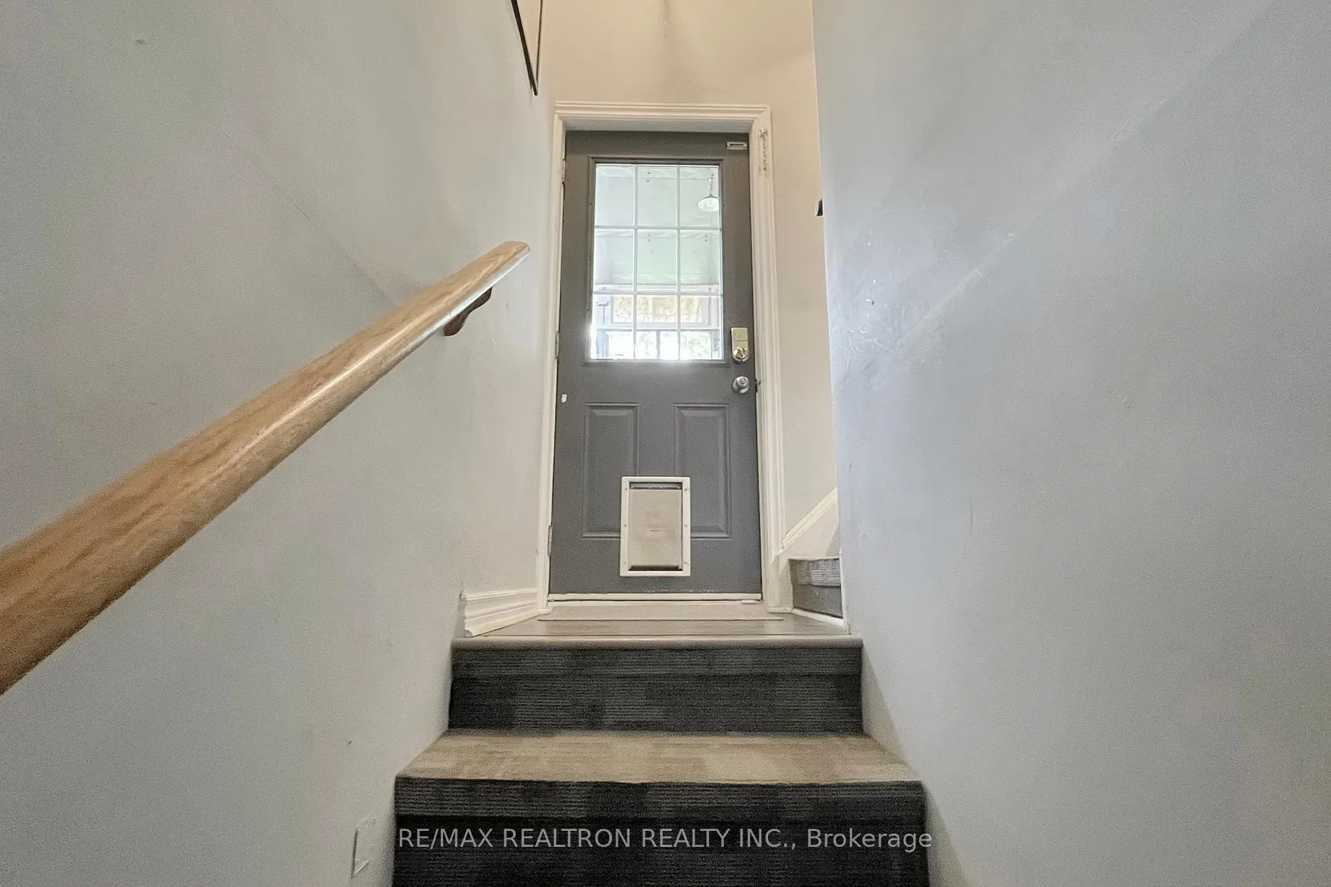 Photo 25 of 29 Quinn Avenue, Orillia — HOMEH