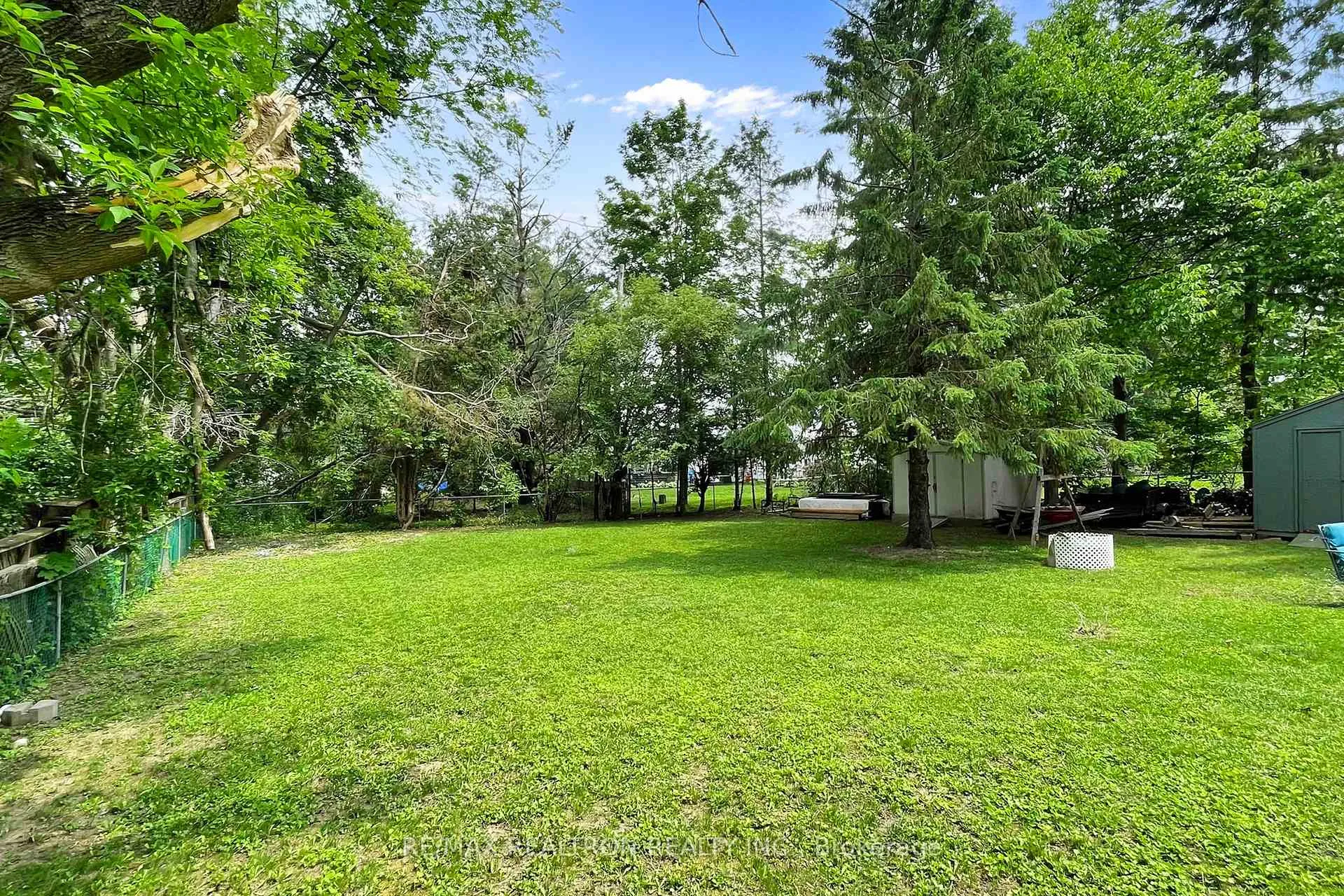 Photo 44 of 29 Quinn Avenue, Orillia — HOMEH