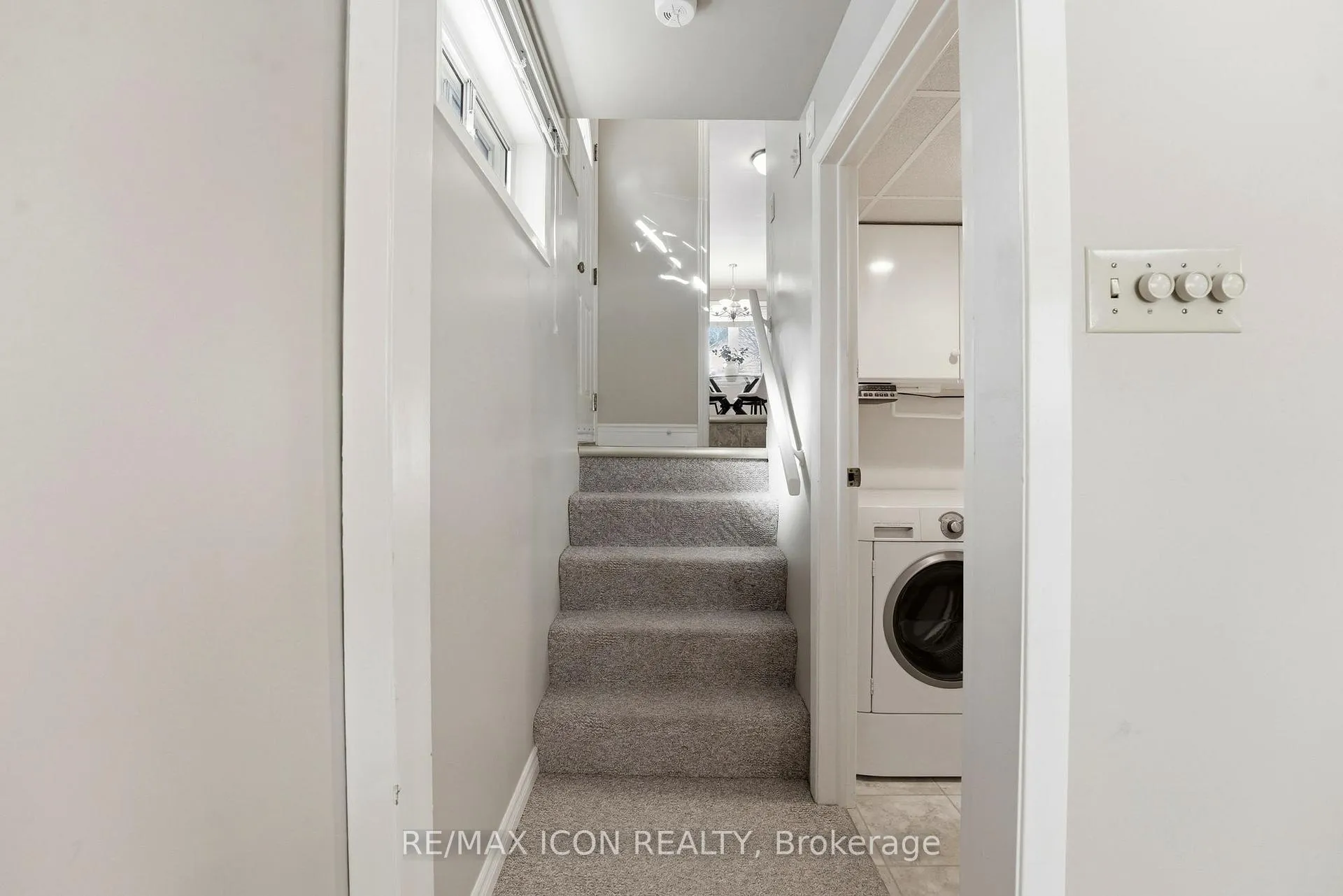 Photo 21 of 54 Duncairn Avenue, Kitchener — HOMEH