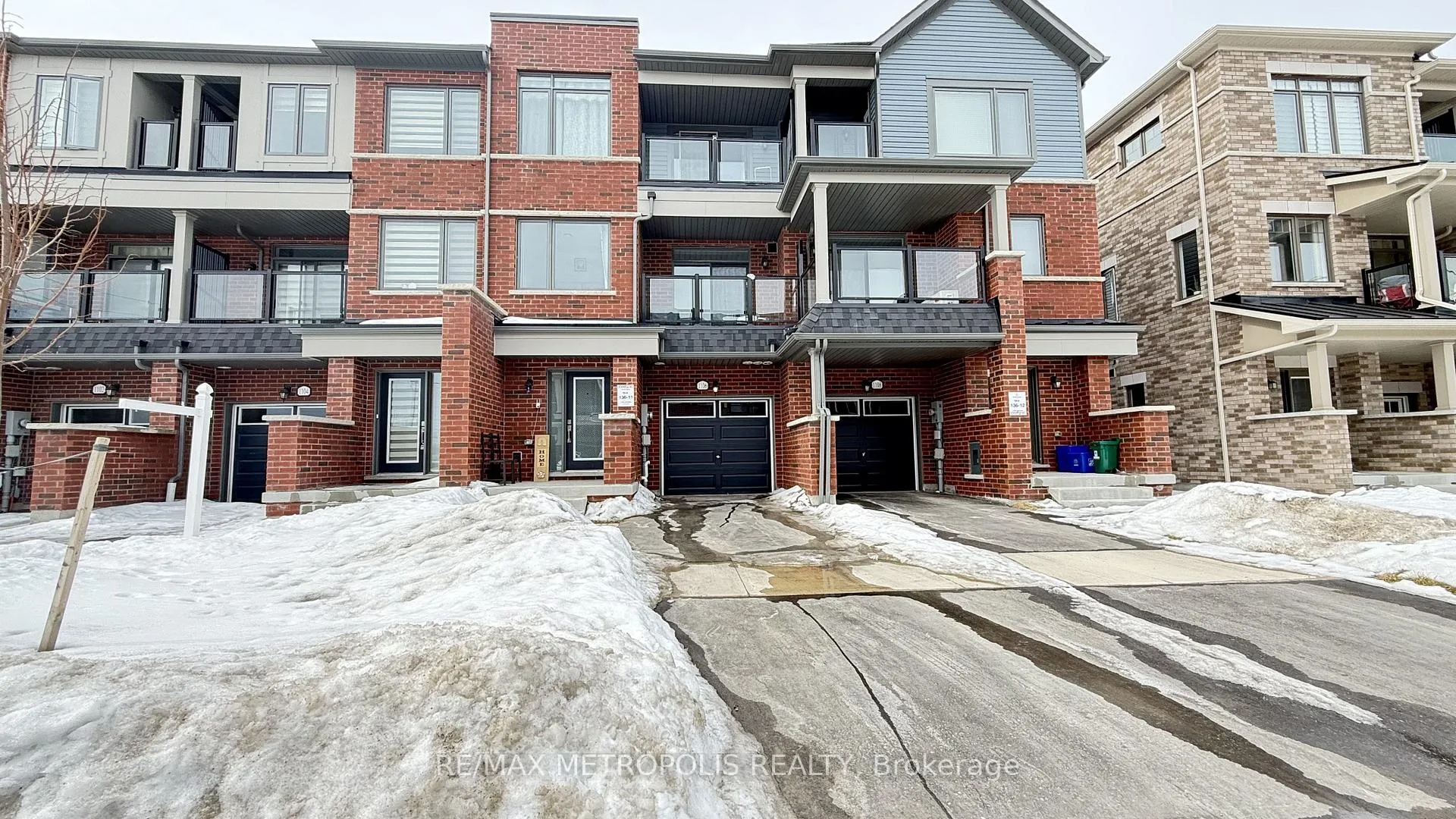 Front of 1106 Lockie Drive