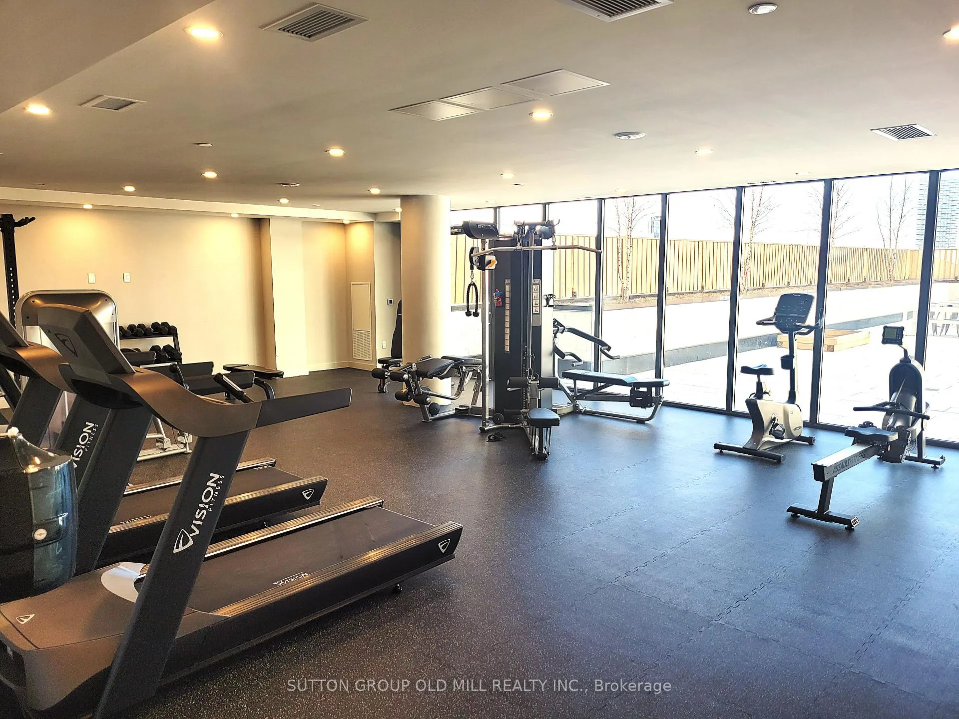 Photo 14 of Unit 806, 859 The Queensway, Etobicoke, Stonegate-Queensway — HOMEH