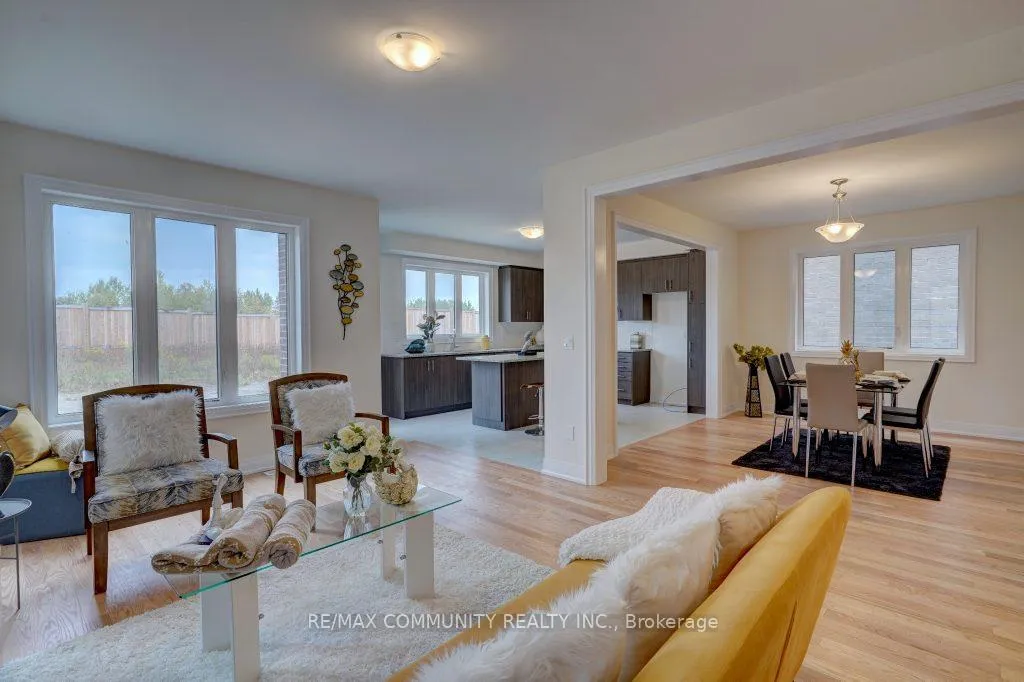 Photo 5 of 59 Hoad Street, Clarington, Newcastle — HOMEH
