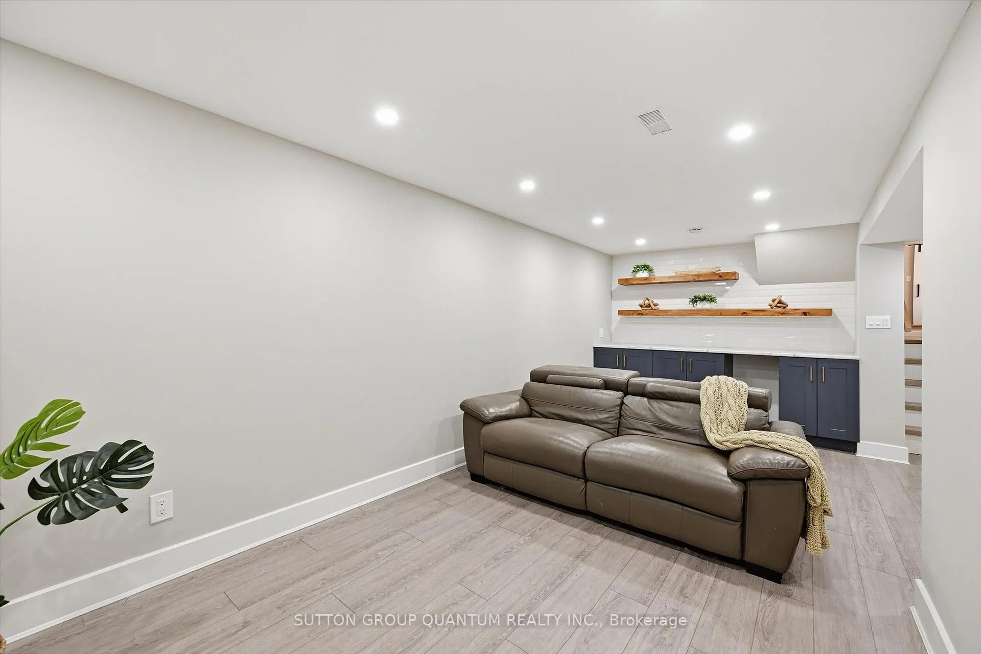 Photo 37 of 5245 Bromley Road, Burlington, Appleby — HOMEH