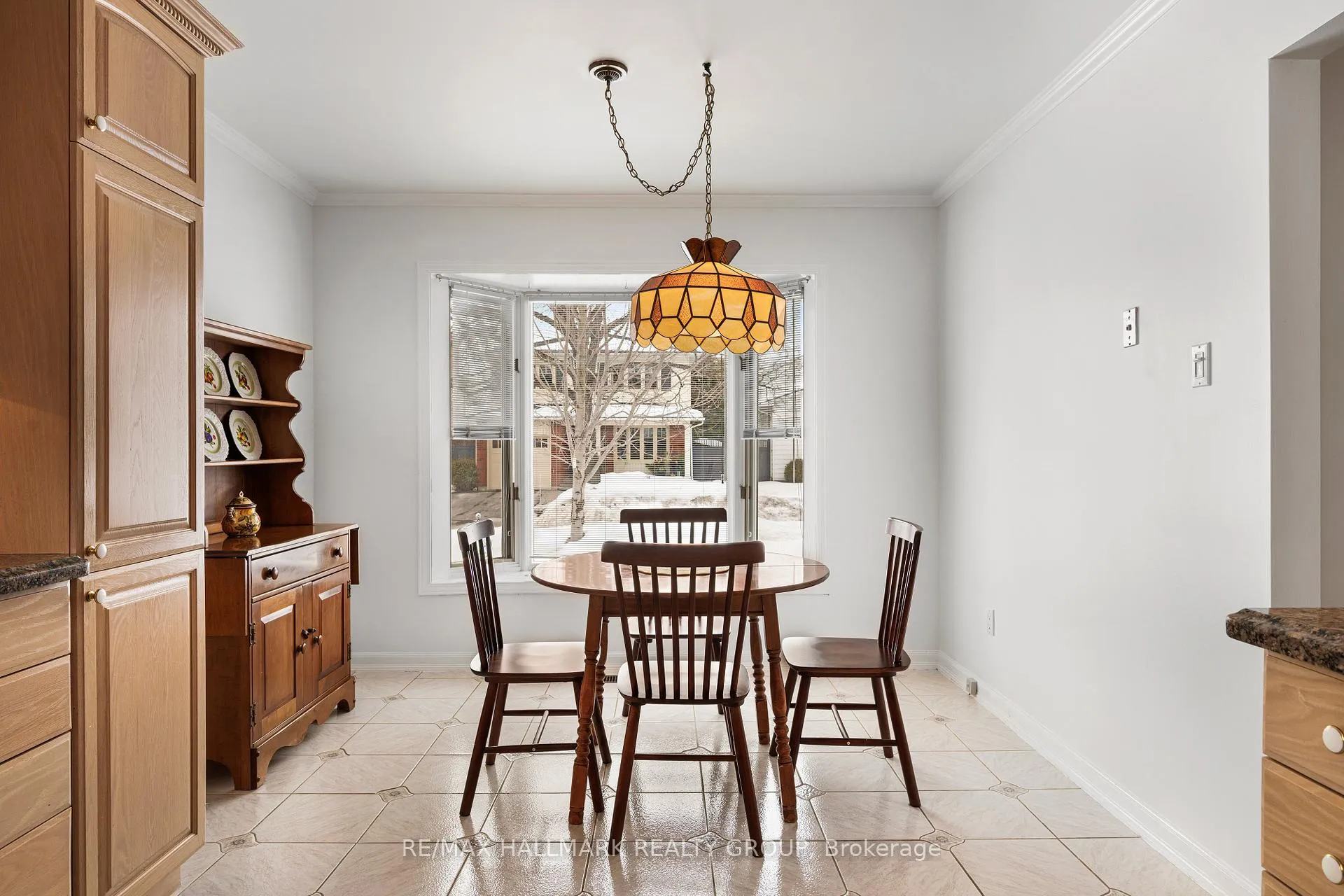 Photo 12 of 1177 St Moritz Crescent N, Ottawa, Convent Glen North — HOMEH