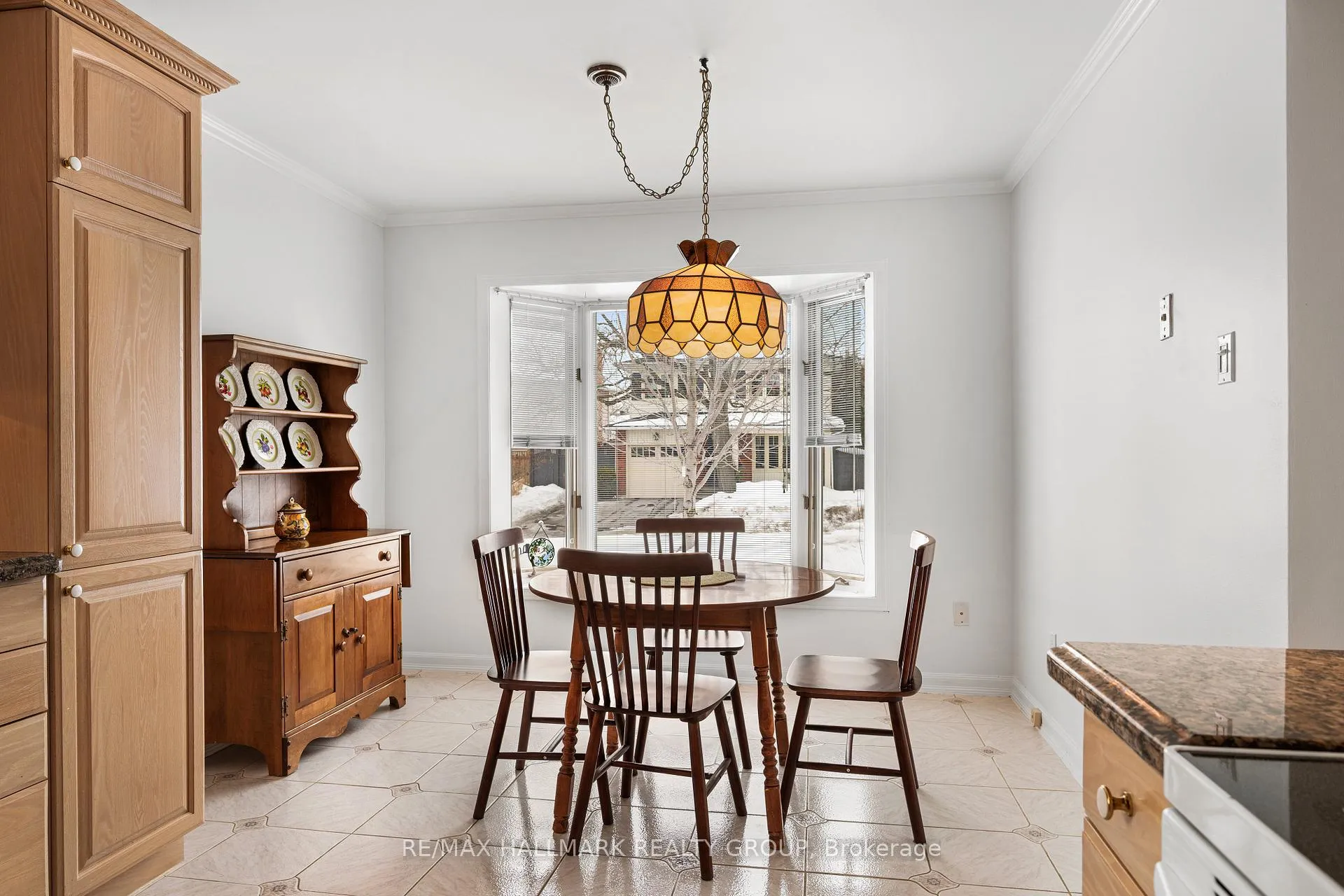 Photo 13 of 1177 St Moritz Crescent N, Ottawa, Convent Glen North — HOMEH