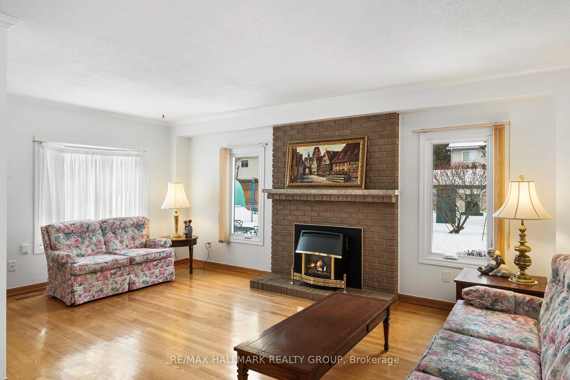 Photo 17 of 1177 St Moritz Crescent N, Ottawa, Convent Glen North — HOMEH