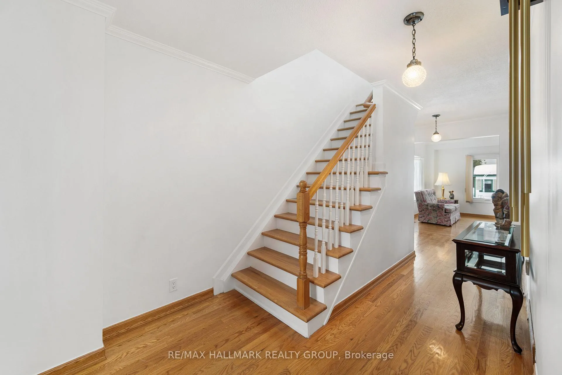 Photo 24 of 1177 St Moritz Crescent N, Ottawa, Convent Glen North — HOMEH