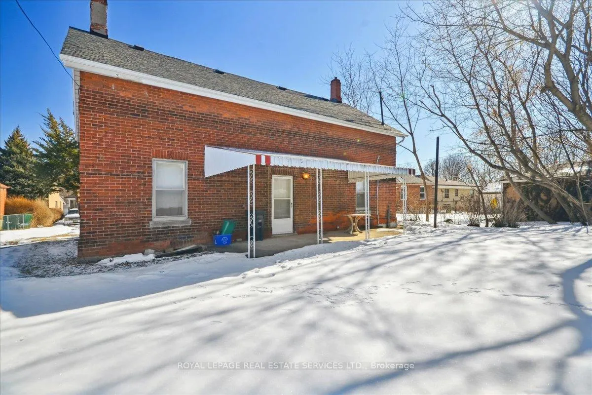 Photo 40 of 8 Arnold Avenue, Toronto, Rockcliffe-Smythe — HOMEH