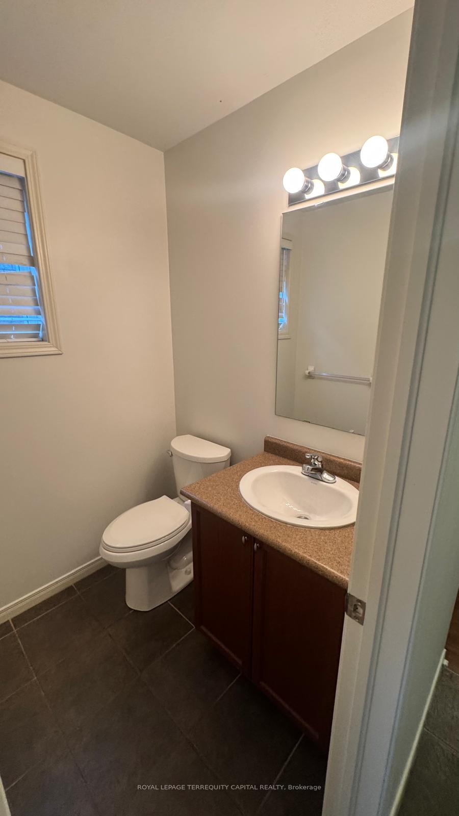 Photo 3 of Unit Main, 1225 Laurand Street, Innisfil, Alcona — HOMEH