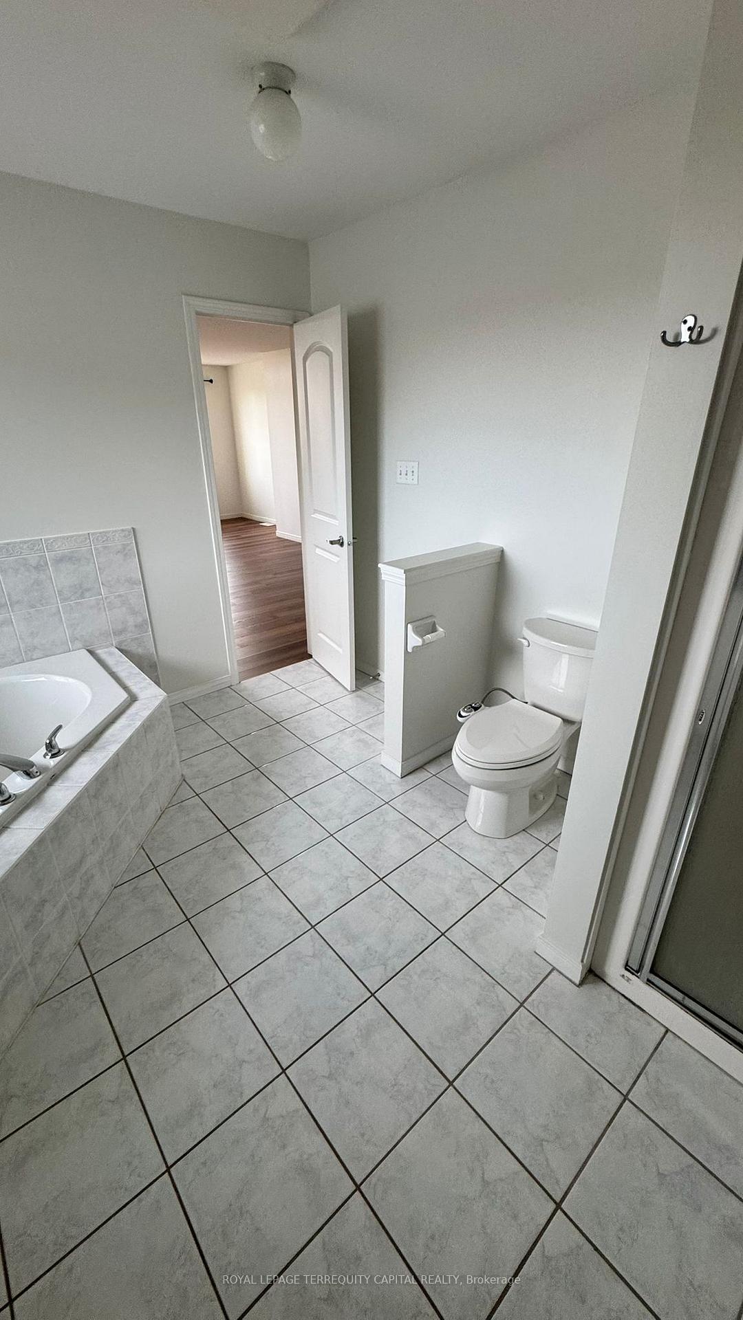 Photo 15 of Unit Main, 1225 Laurand Street, Innisfil, Alcona — HOMEH