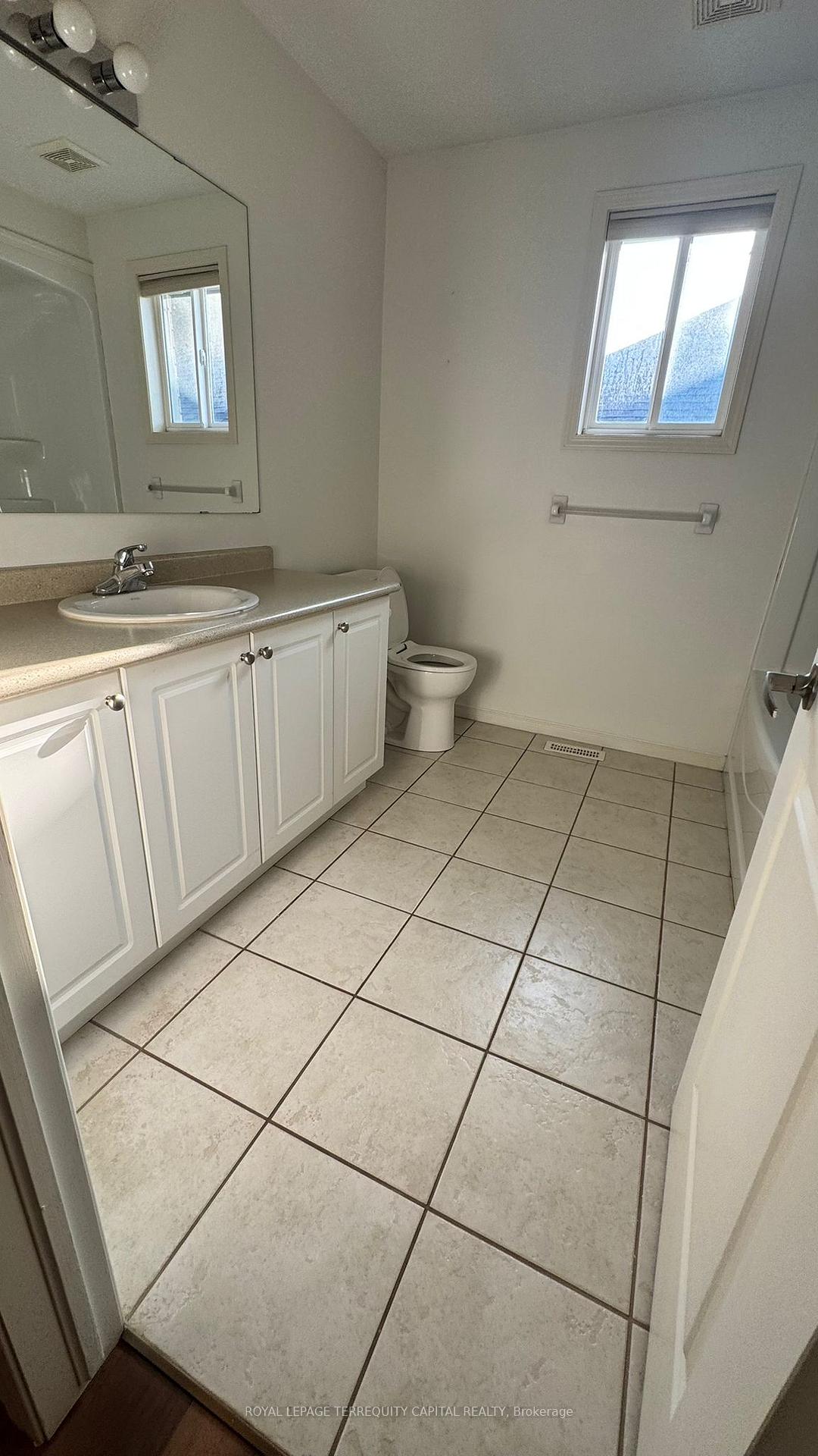 Photo 21 of Unit Main, 1225 Laurand Street, Innisfil, Alcona — HOMEH