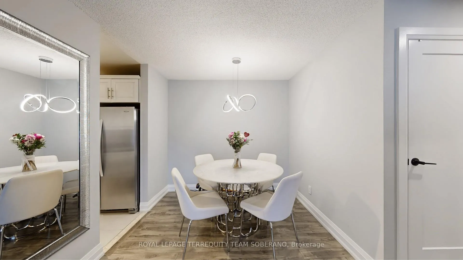 Photo 10 of Unit 721, 1450 Glen Abbey Gate, Oakville, Glen Abbey — HOMEH