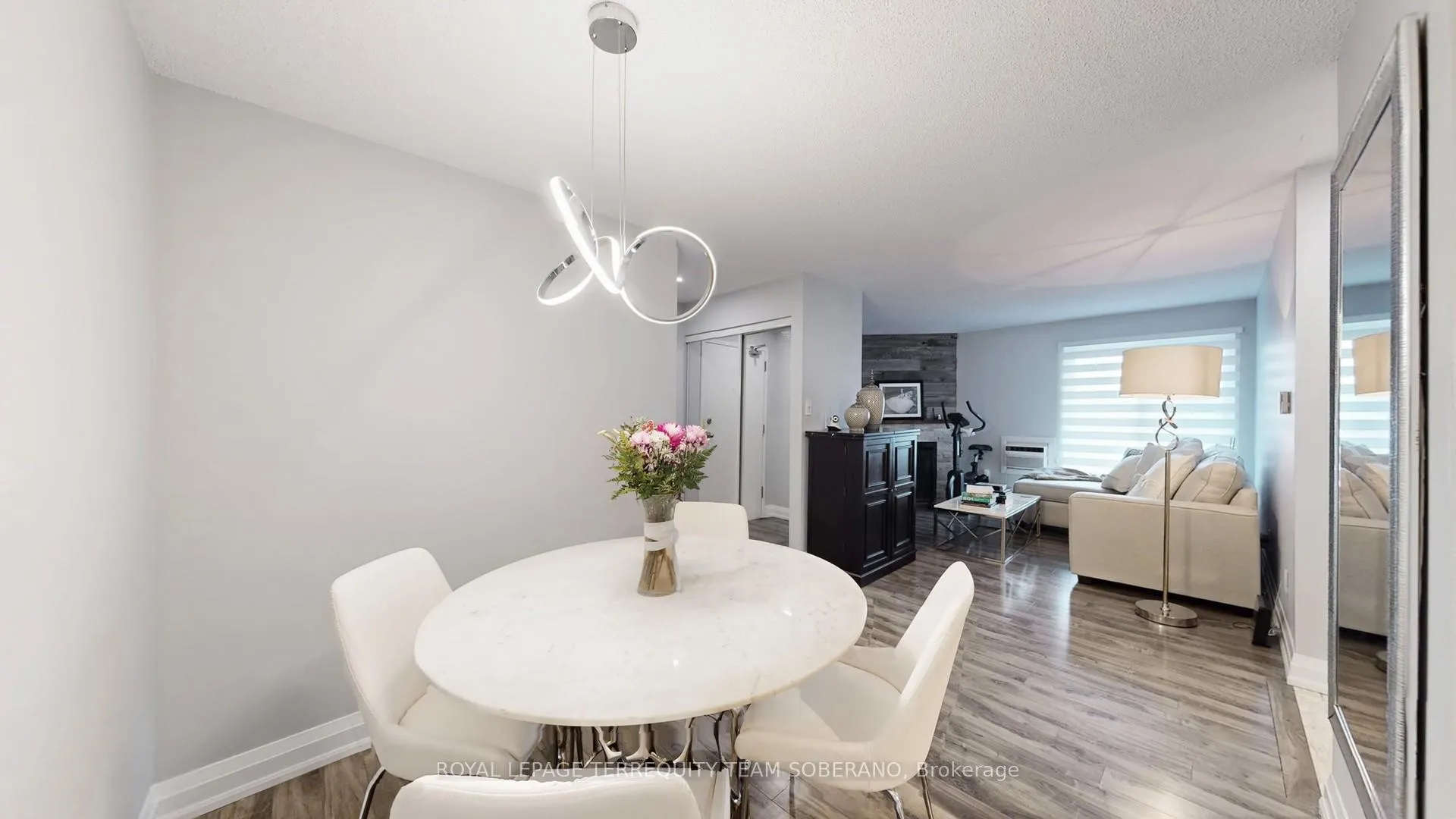 Photo 13 of Unit 721, 1450 Glen Abbey Gate, Oakville, Glen Abbey — HOMEH