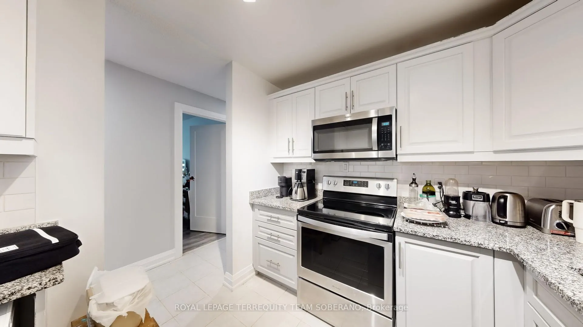 Photo 16 of Unit 721, 1450 Glen Abbey Gate, Oakville, Glen Abbey — HOMEH
