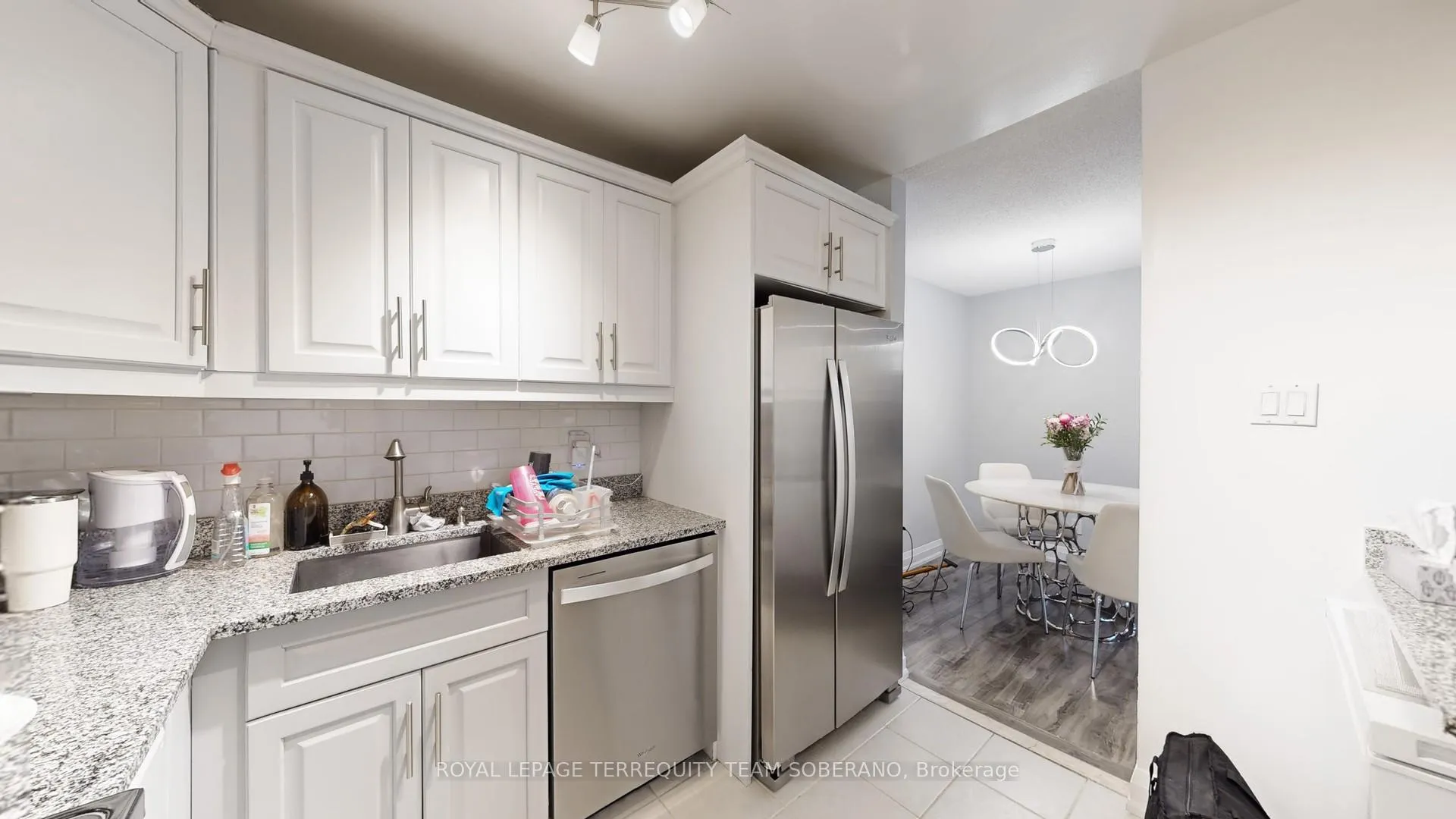 Photo 17 of Unit 721, 1450 Glen Abbey Gate, Oakville, Glen Abbey — HOMEH