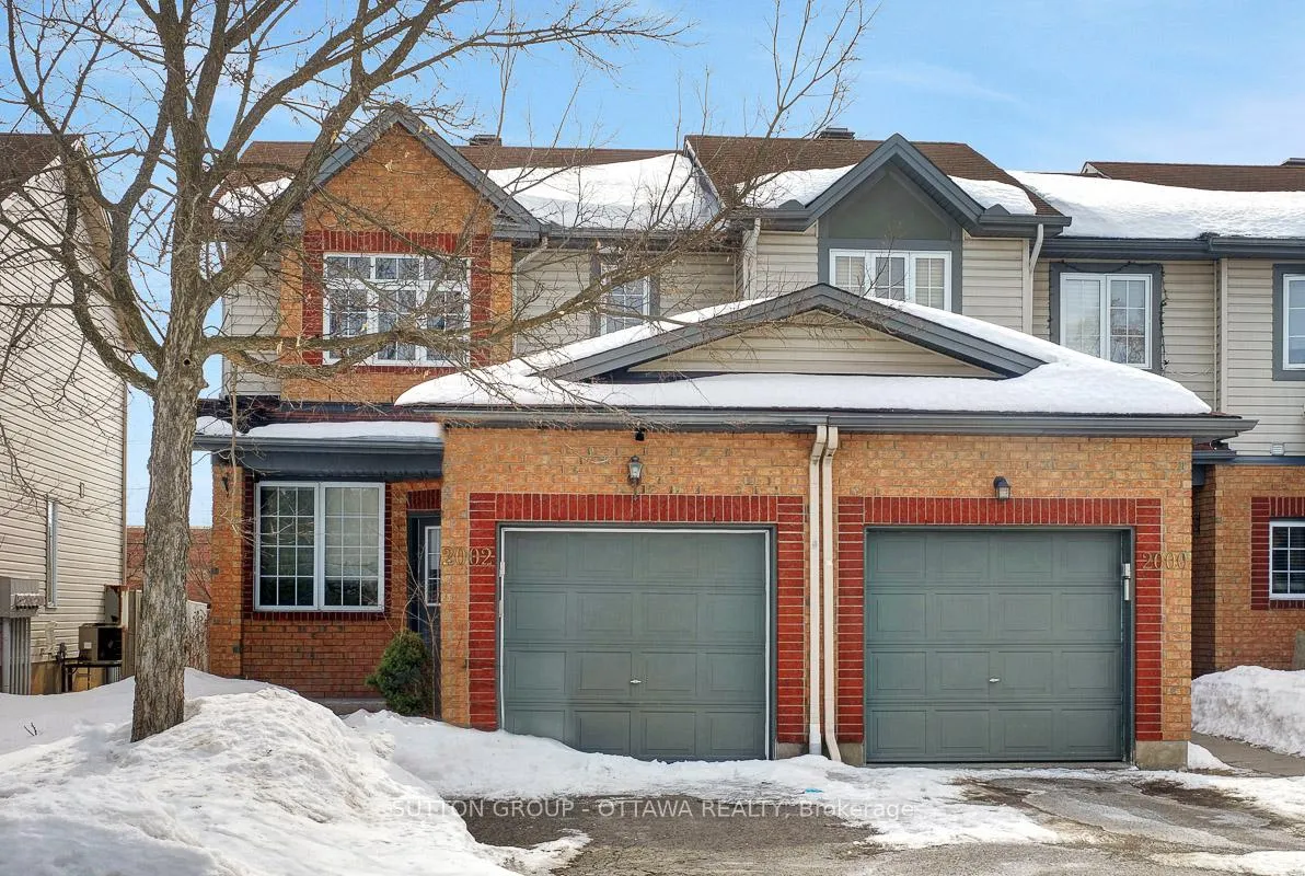 Photo 1 of 2002 Scully Way, Ottawa, Fallingbrook/Gardenway South — HOMEH