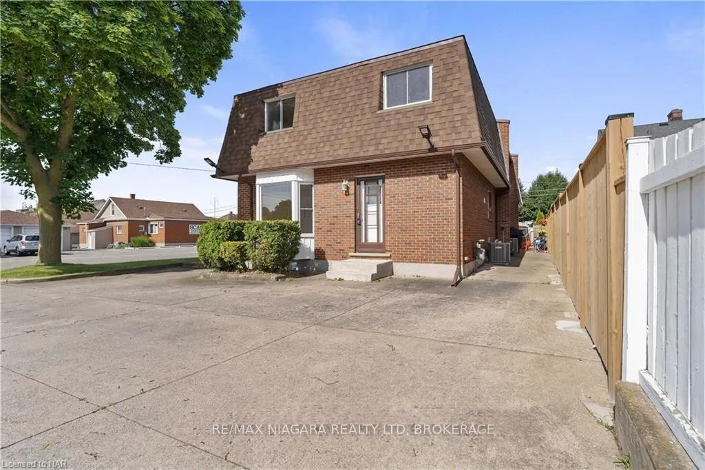 Front of Unit 1, 6344 Drummond Road