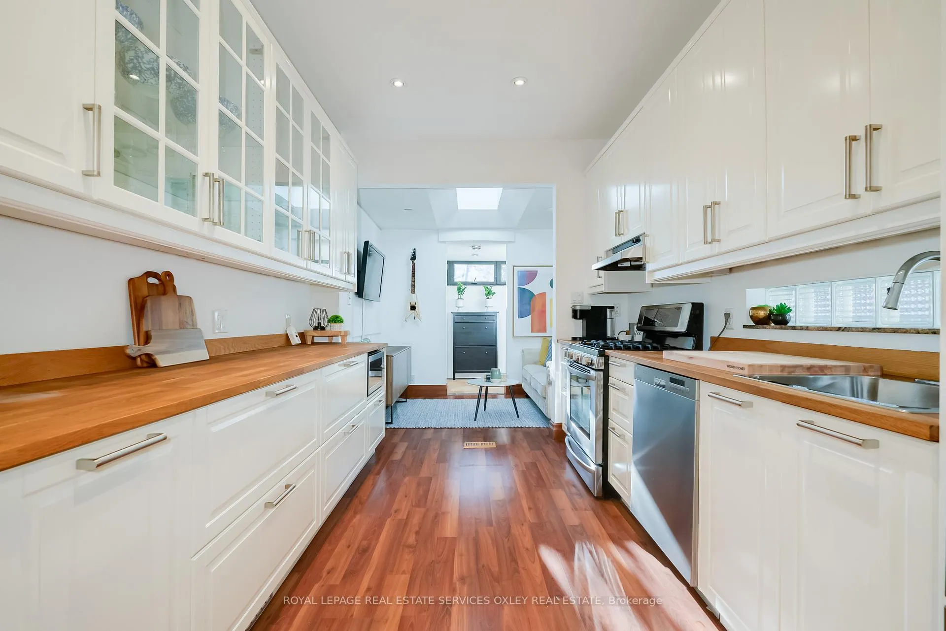 Photo 8 of 16 Boulton Avenue, Toronto, South Riverdale — HOMEH