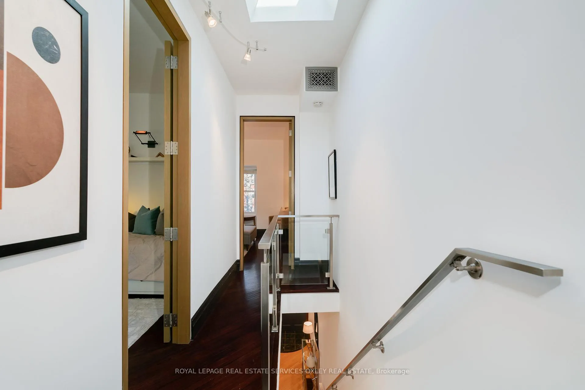 Photo 14 of 16 Boulton Avenue, Toronto, South Riverdale — HOMEH