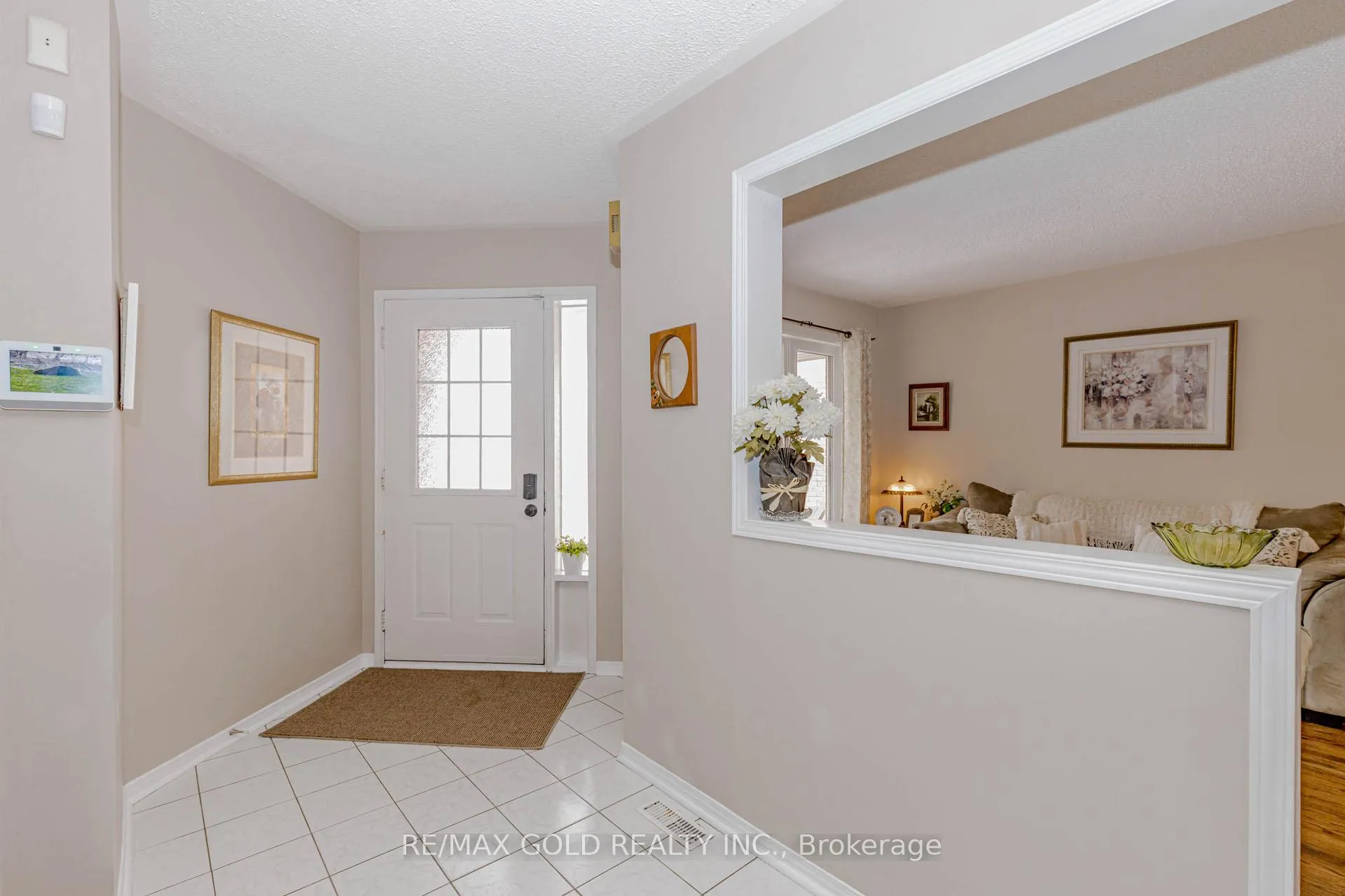 Photo 7 of 90 Newdale Place, Brampton, Westgate — HOMEH
