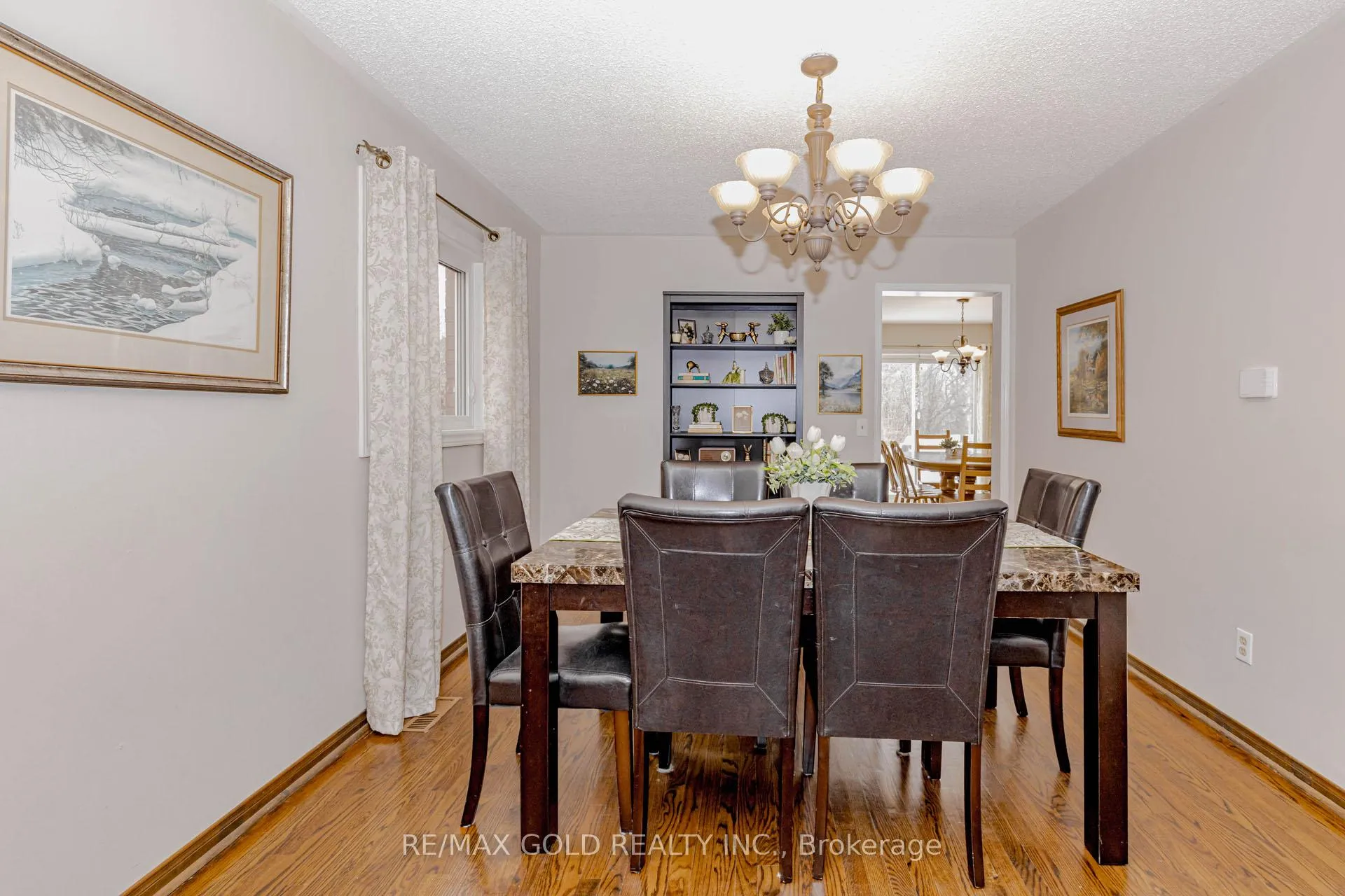 Photo 15 of 90 Newdale Place, Brampton, Westgate — HOMEH