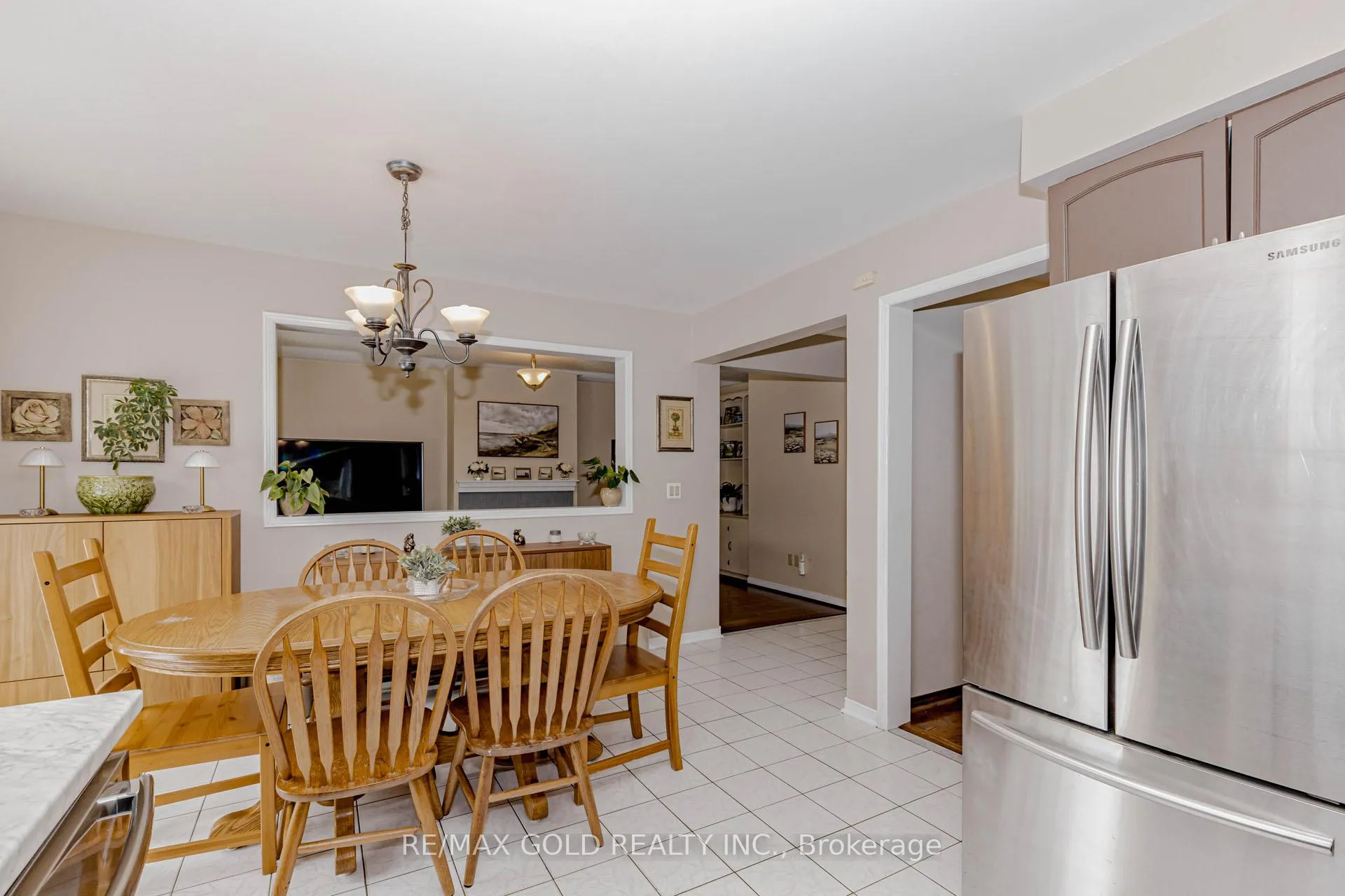 Photo 21 of 90 Newdale Place, Brampton, Westgate — HOMEH