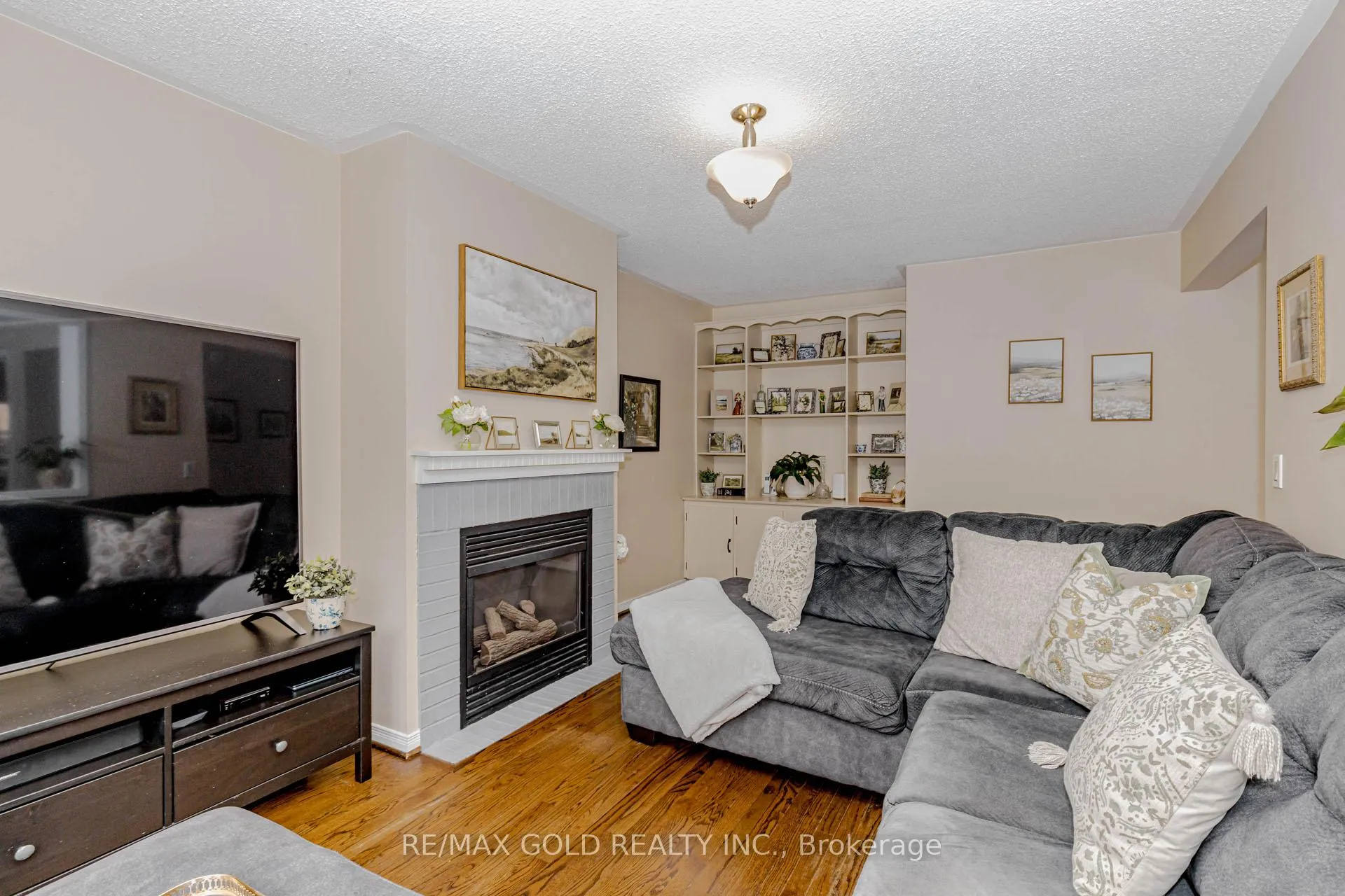 Photo 25 of 90 Newdale Place, Brampton, Westgate — HOMEH