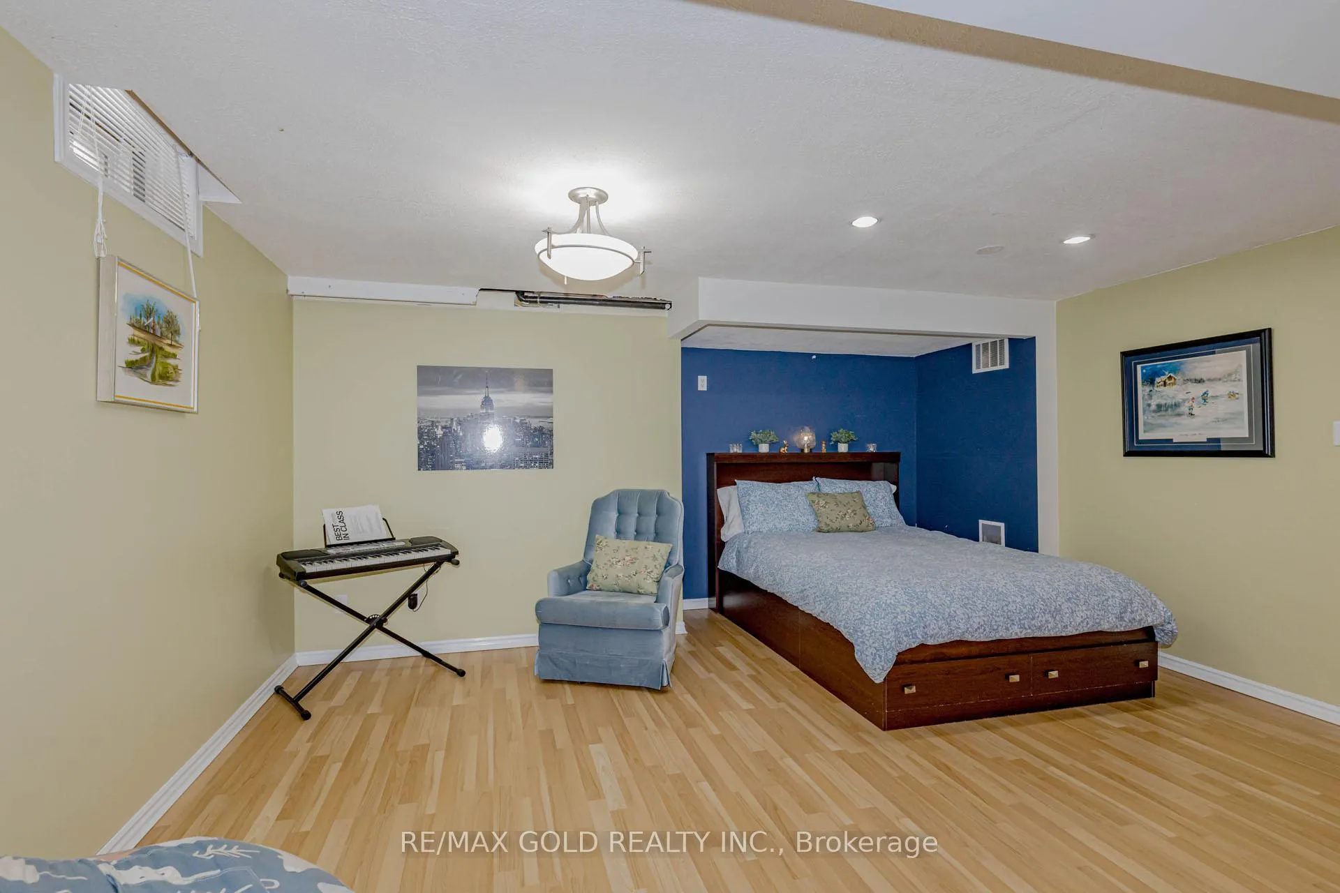 Photo 43 of 90 Newdale Place, Brampton, Westgate — HOMEH