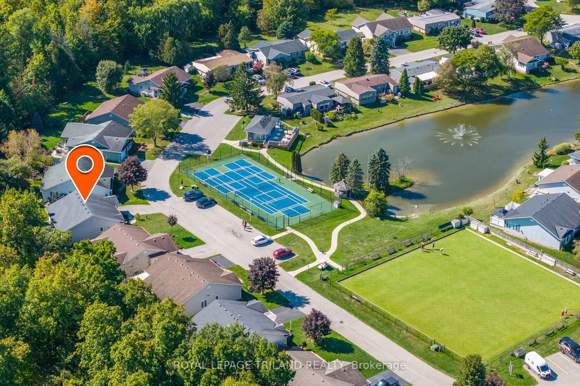 Photo 4 of 355 Shannon Boulevard, South Huron, Stephen — HOMEH