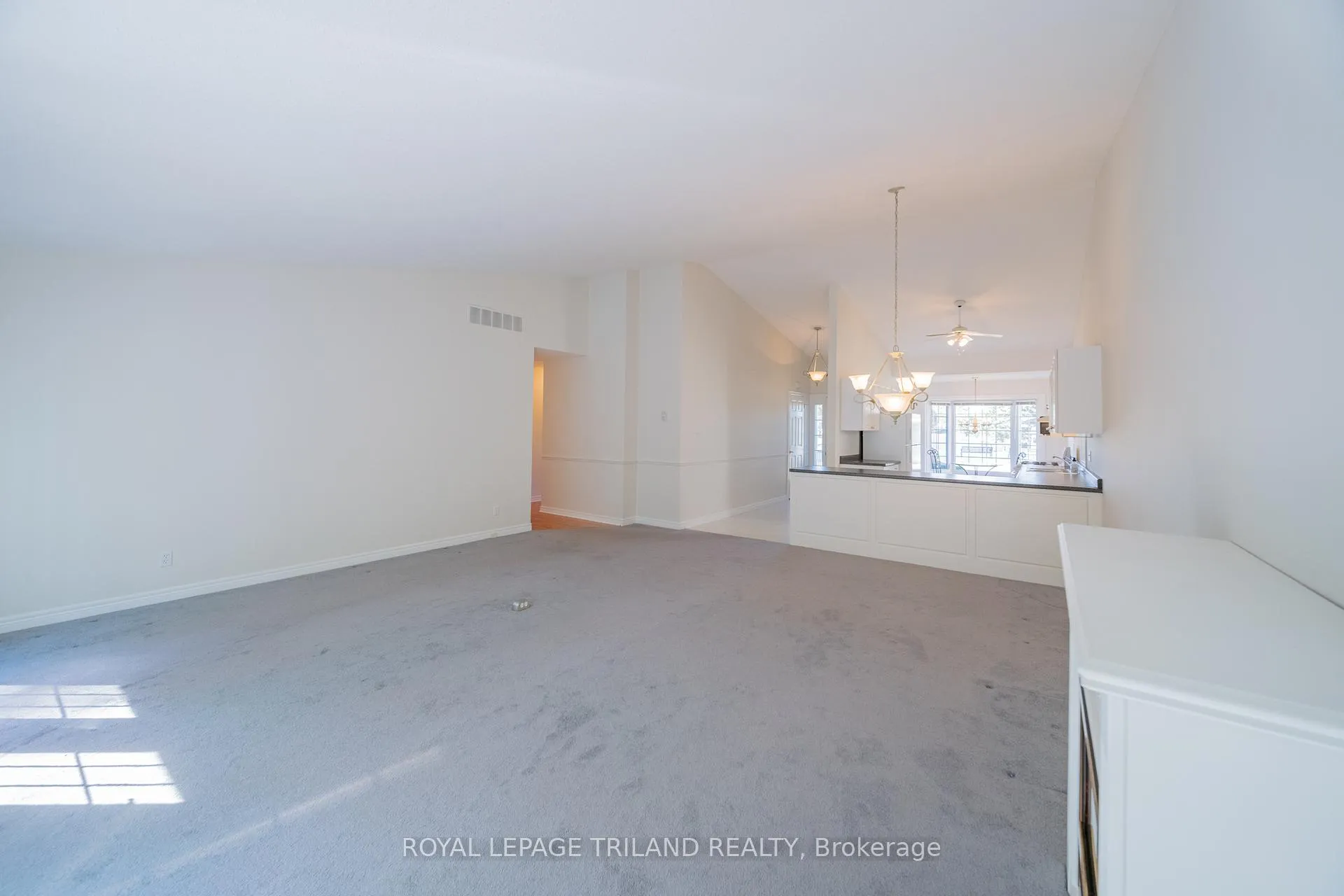 Photo 16 of 355 Shannon Boulevard, South Huron, Stephen — HOMEH