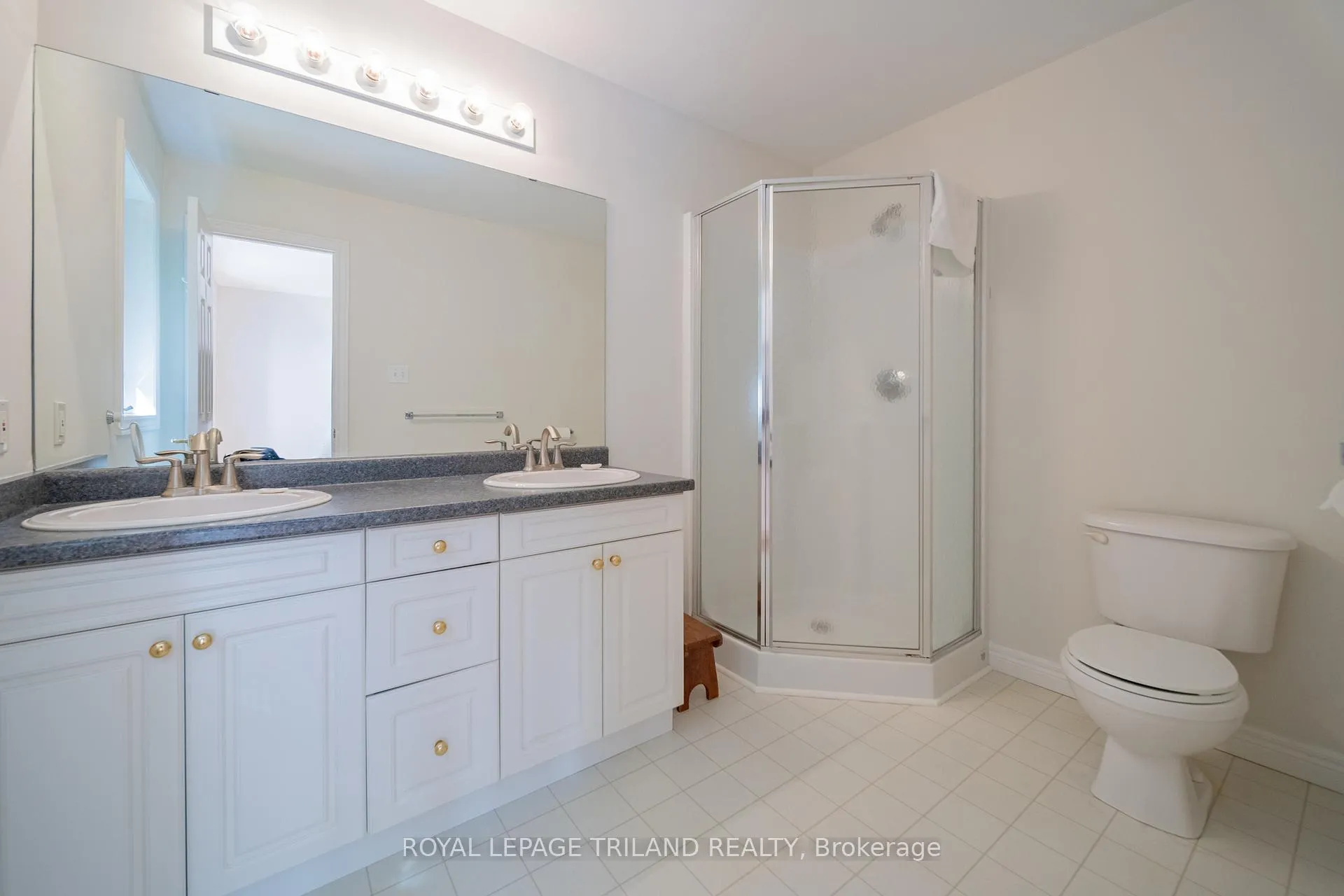 Photo 29 of 355 Shannon Boulevard, South Huron, Stephen — HOMEH