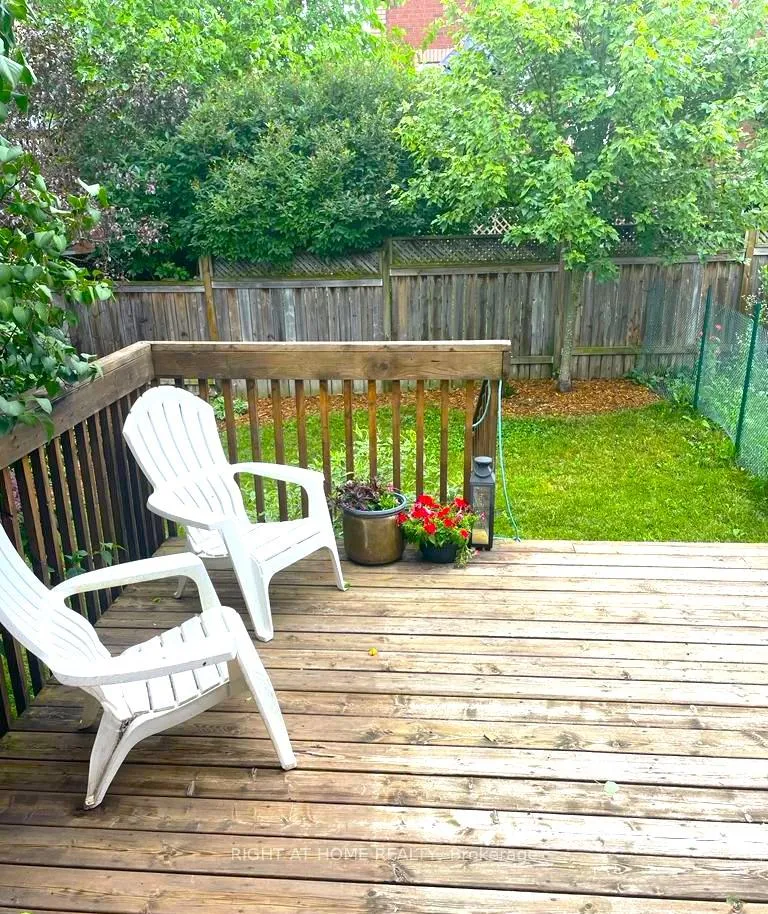 Photo 2 of Unit #MAIN, 13 Forest Dale Drive, Barrie, Little Lake — HOMEH