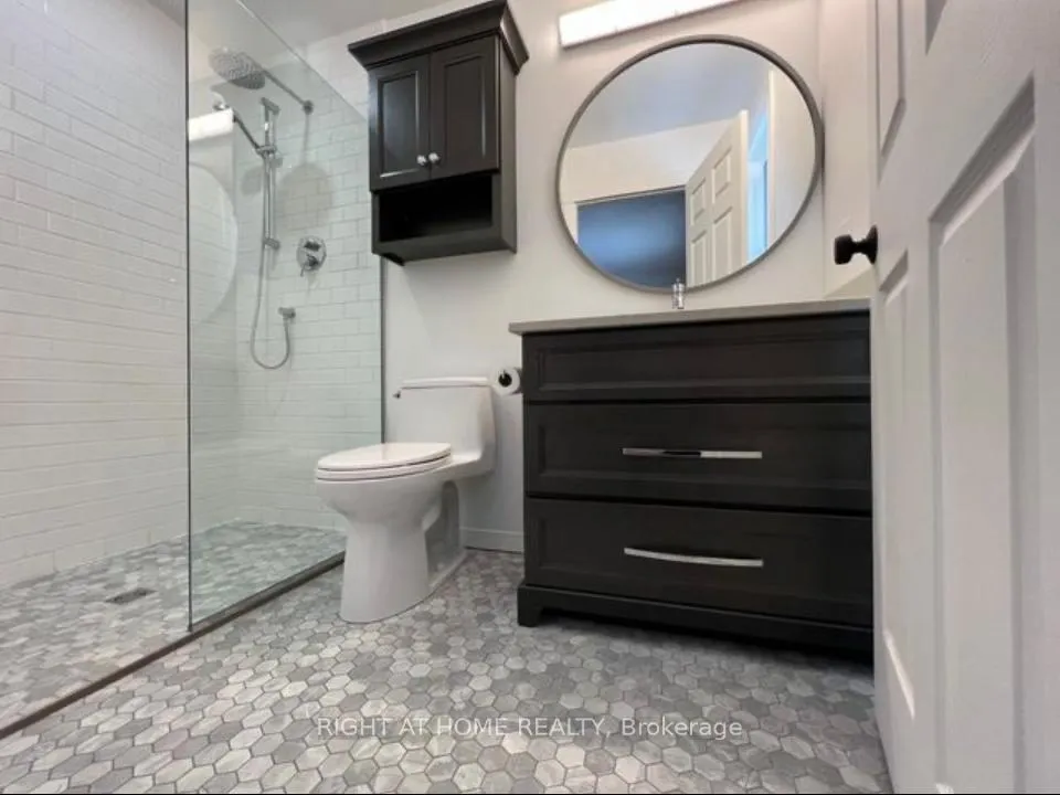 Photo 8 of Unit #MAIN, 13 Forest Dale Drive, Barrie, Little Lake — HOMEH