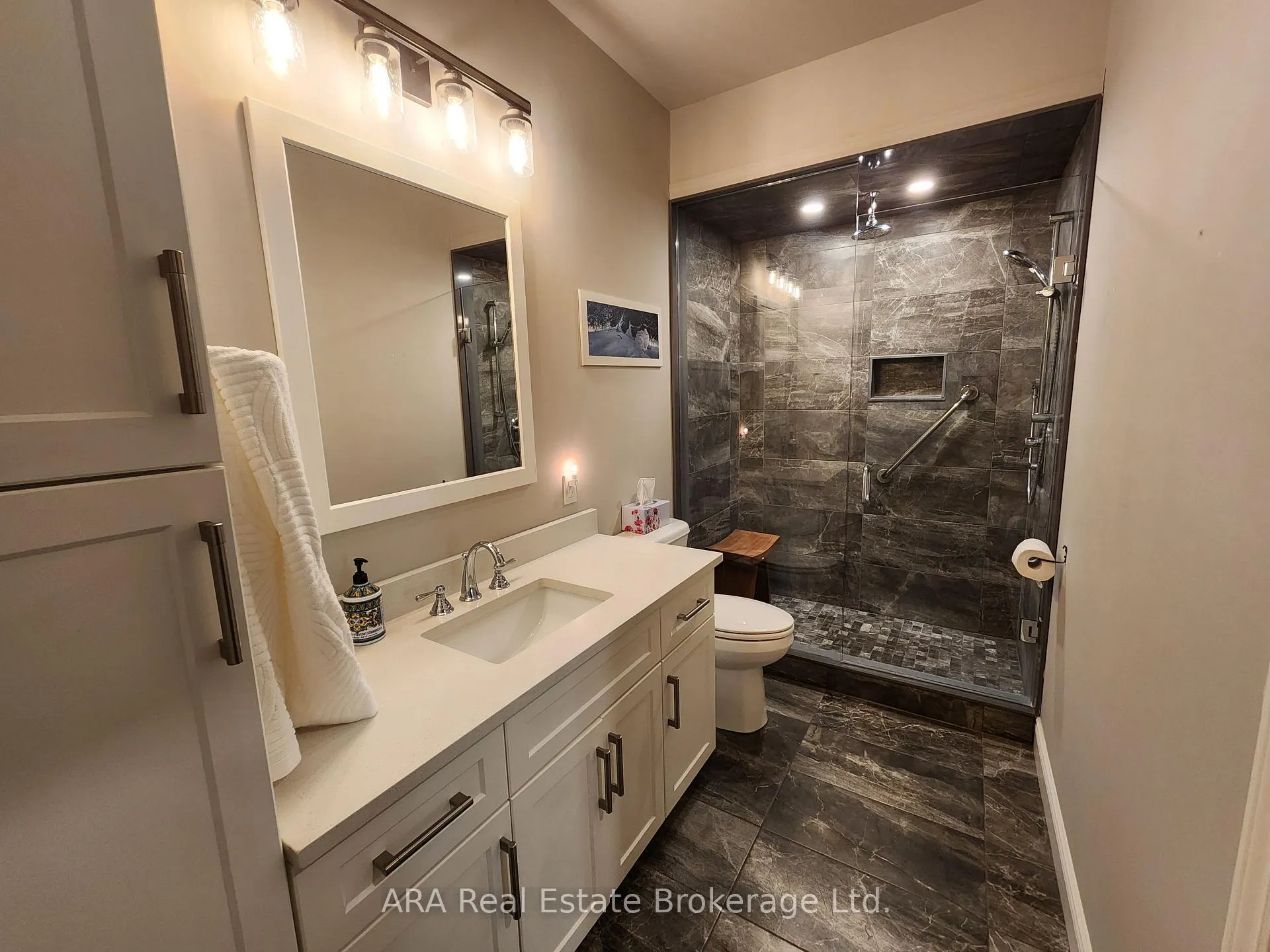Photo 14 of Unit 32, 410 Ridge Road, Meaford — HOMEH