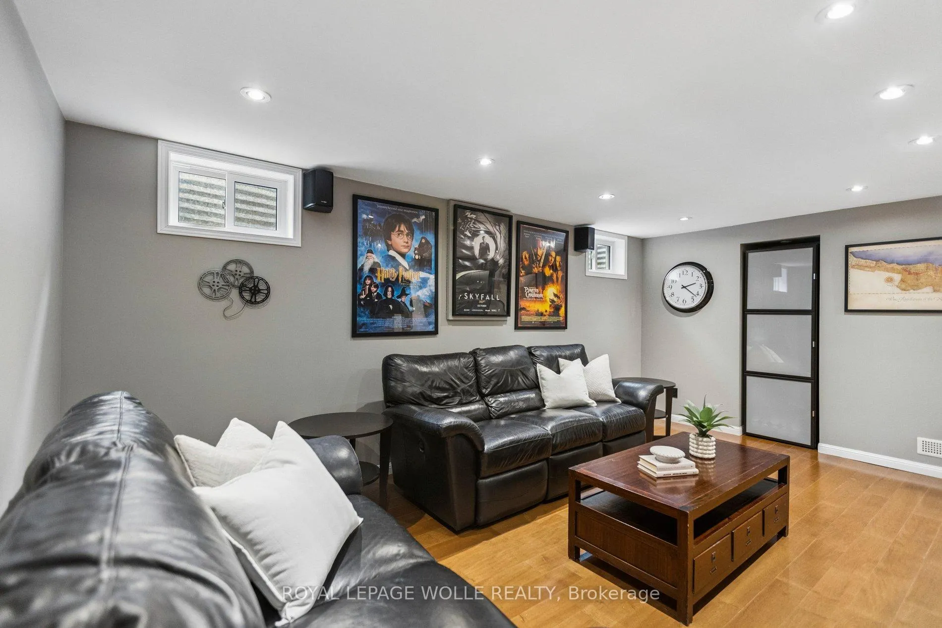 Photo 24 of 31 Cedar Crest Street, Kitchener — HOMEH