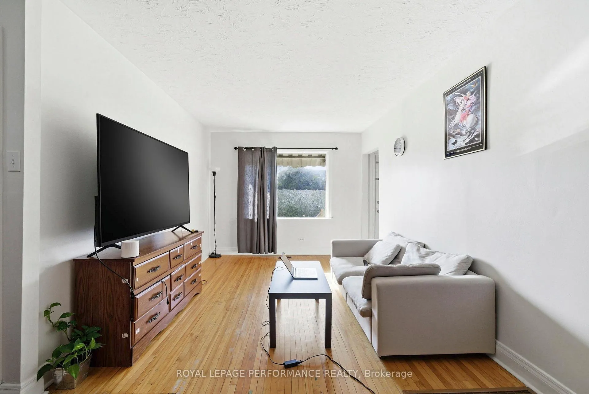 Photo 5 of 202 Alice Street, Cornwall — HOMEH
