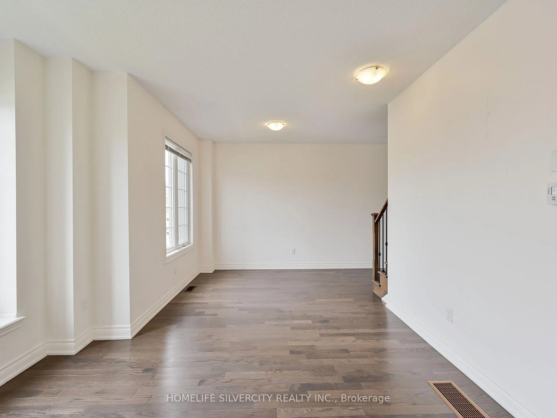 Photo 26 of 23 Temple Manor Road, Brampton, Bram West — HOMEH