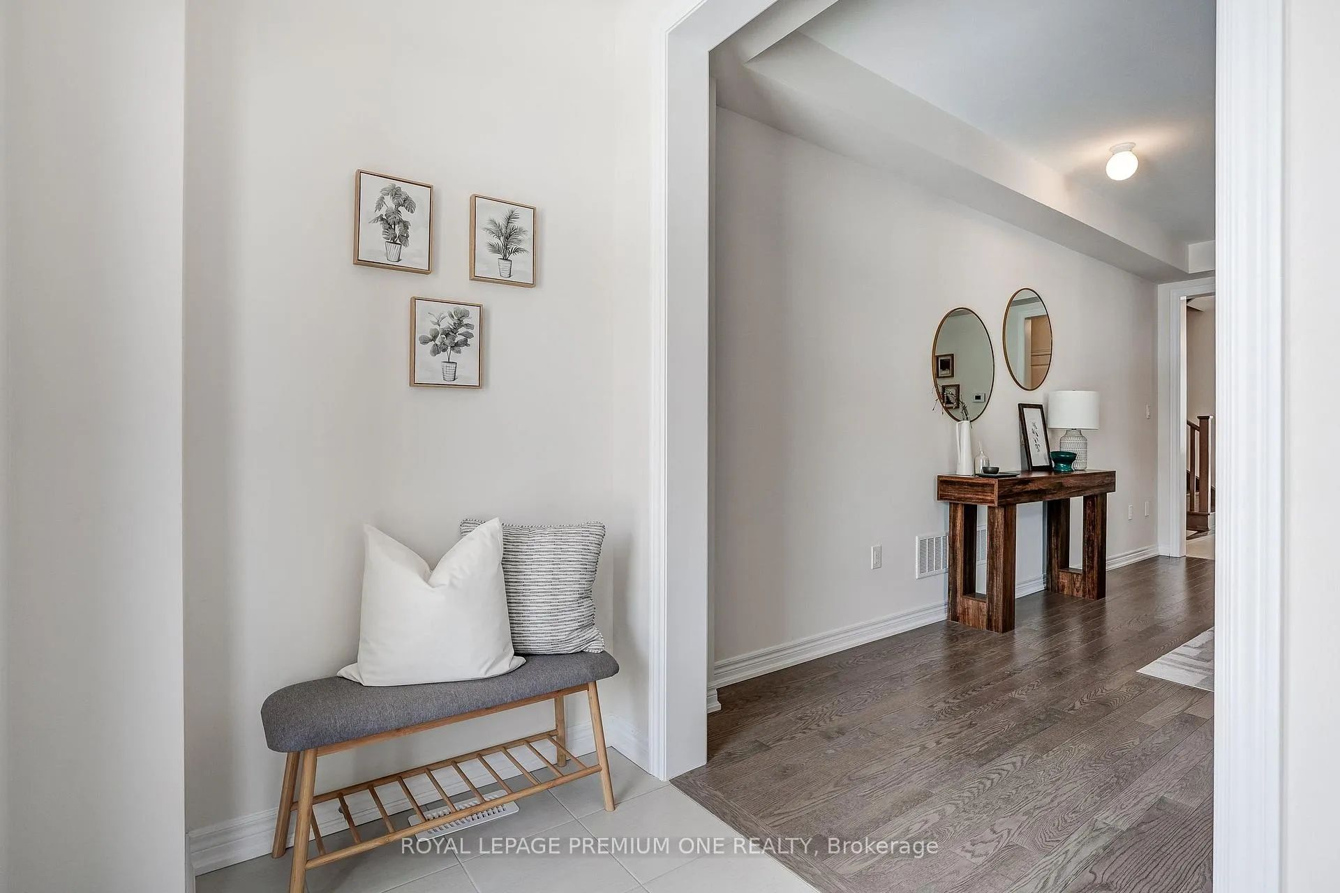Photo 8 of 445 Kennedy Circle, Milton, Cobban — HOMEH