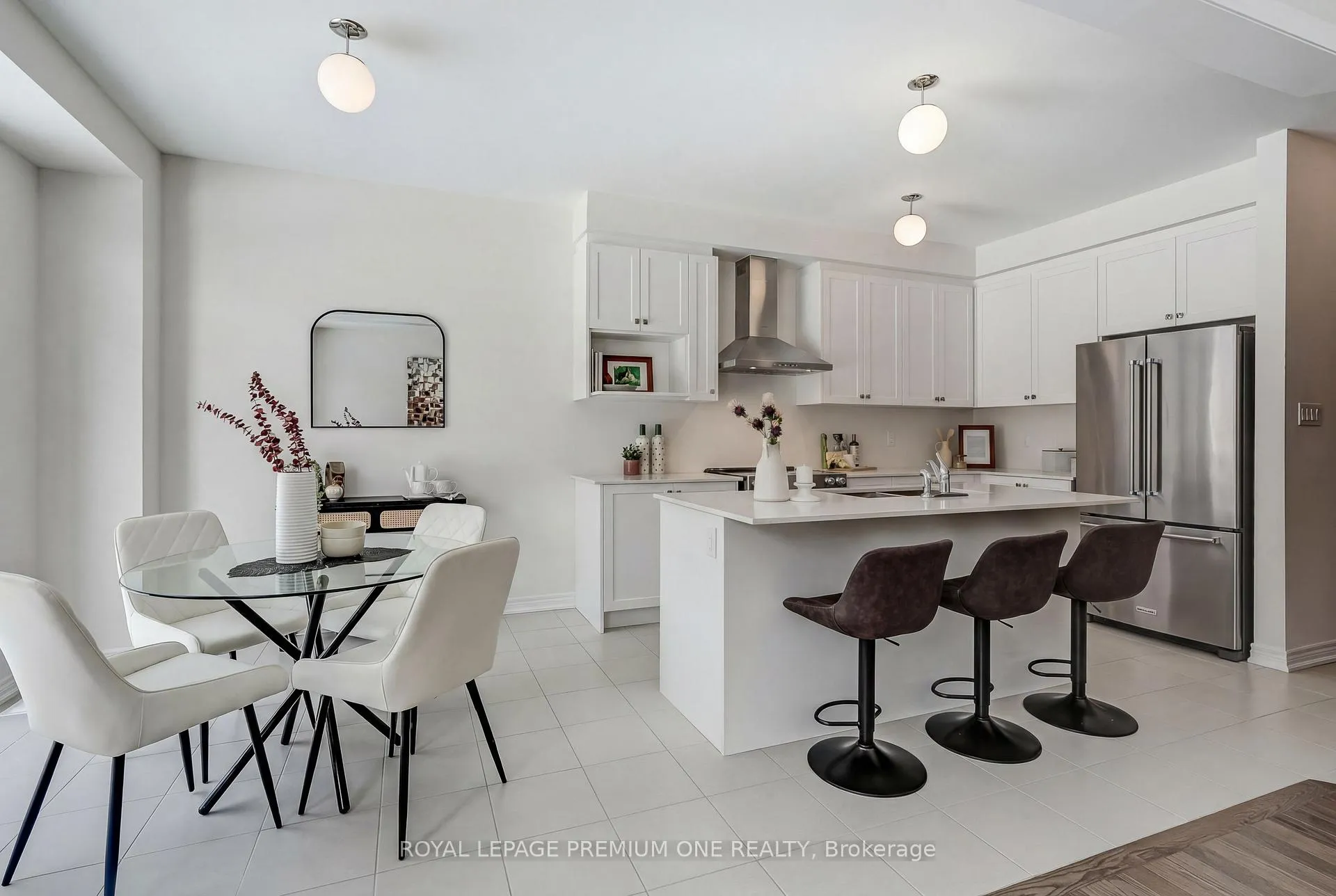Photo 15 of 445 Kennedy Circle, Milton, Cobban — HOMEH