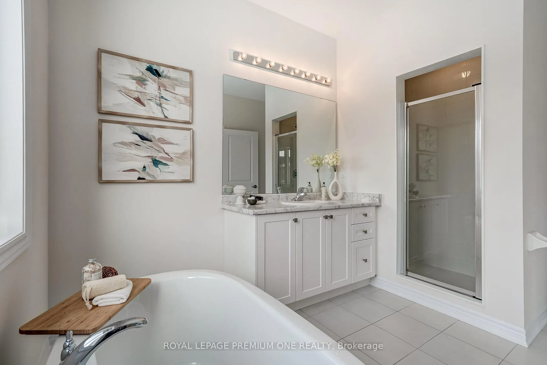 Photo 25 of 445 Kennedy Circle, Milton, Cobban — HOMEH