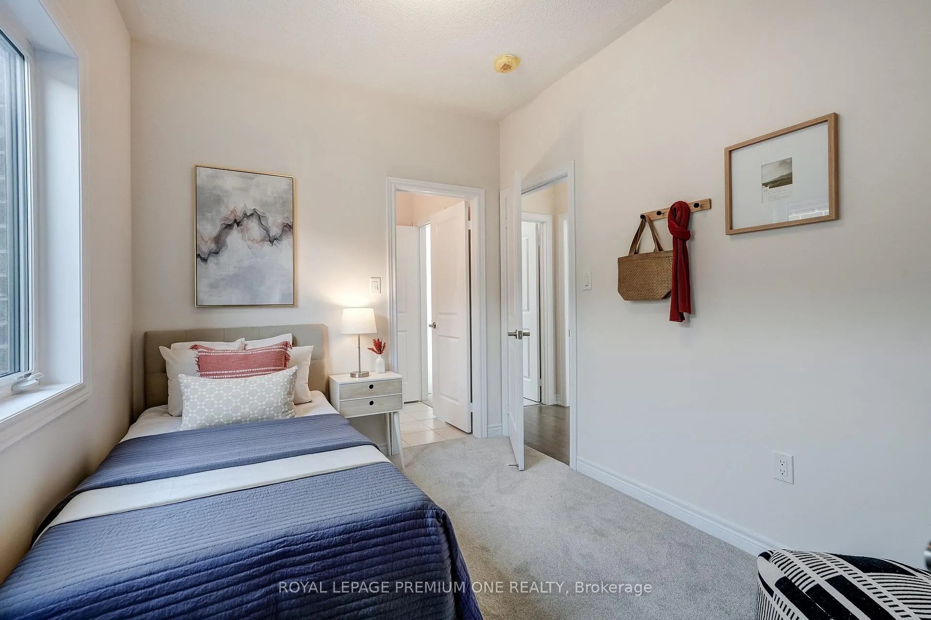 Photo 27 of 445 Kennedy Circle, Milton, Cobban — HOMEH