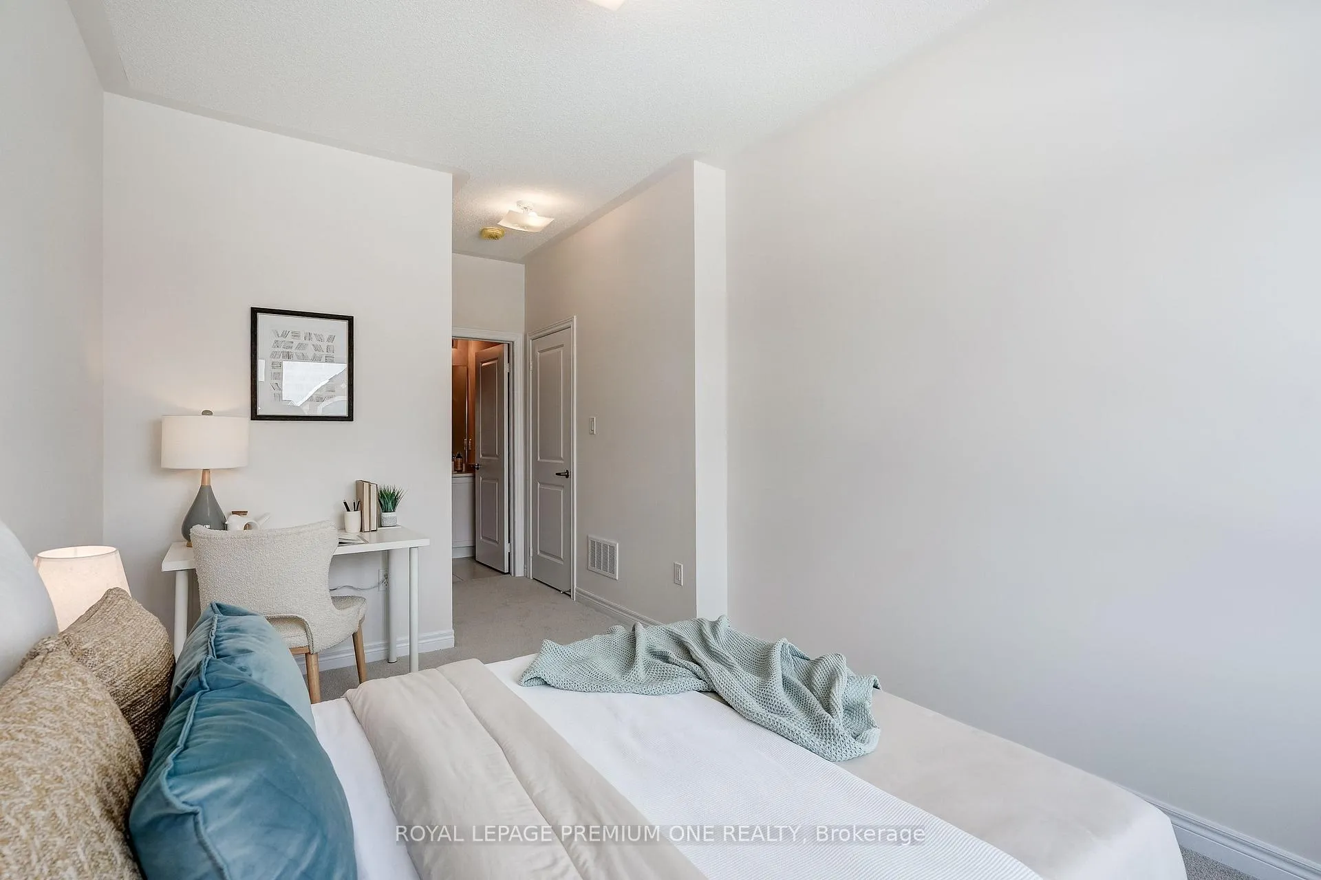Photo 36 of 445 Kennedy Circle, Milton, Cobban — HOMEH