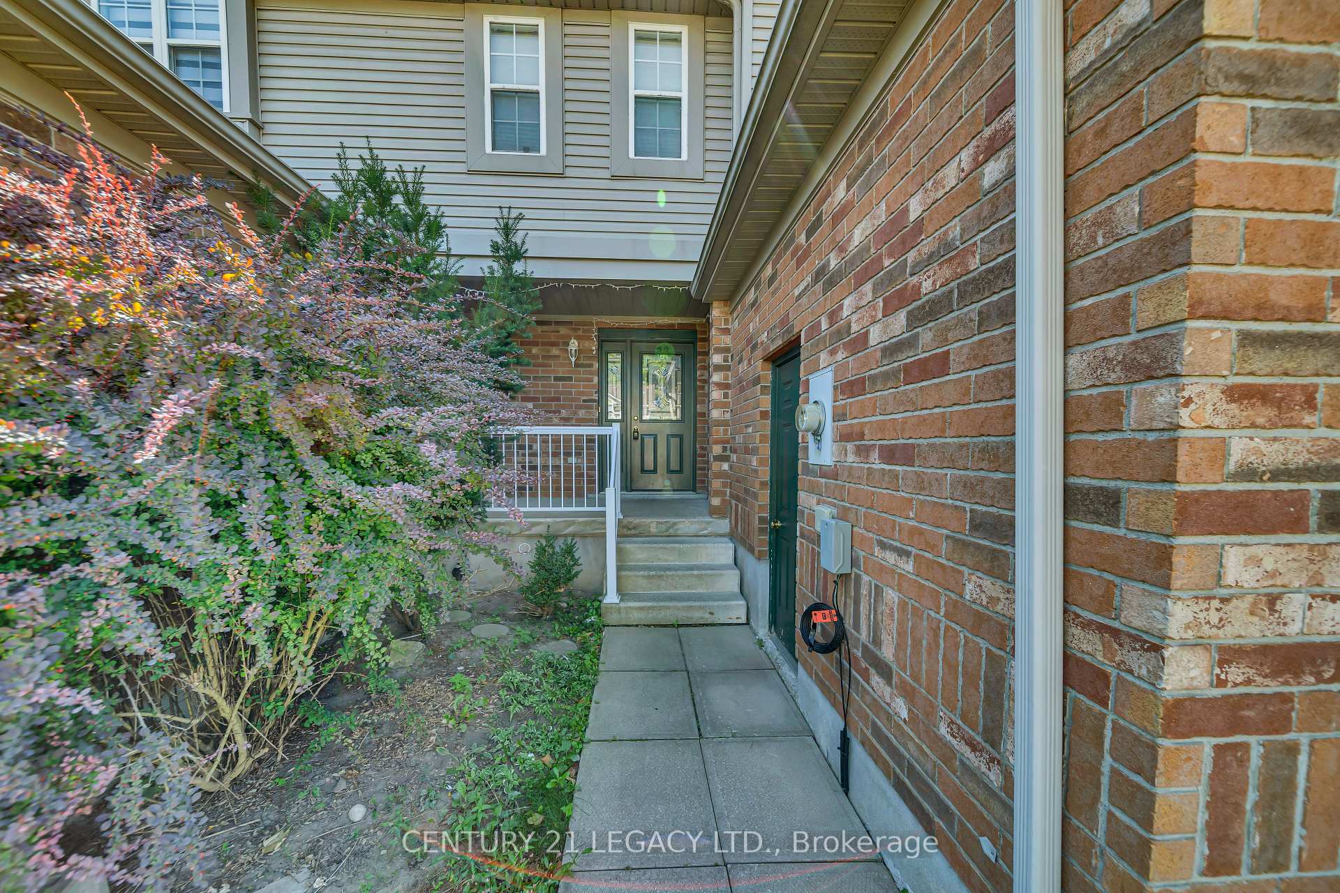 Photo 16 of 217 Cotton Grass Street, Kitchener — HOMEH